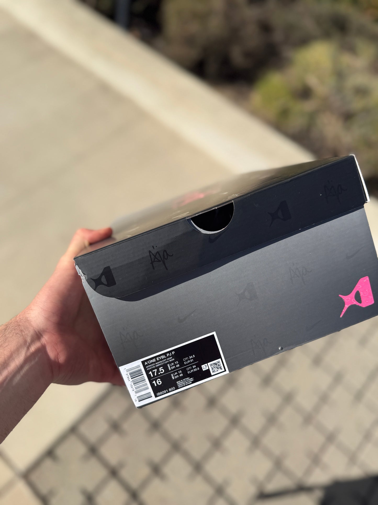 Aone Eybl (size 16)