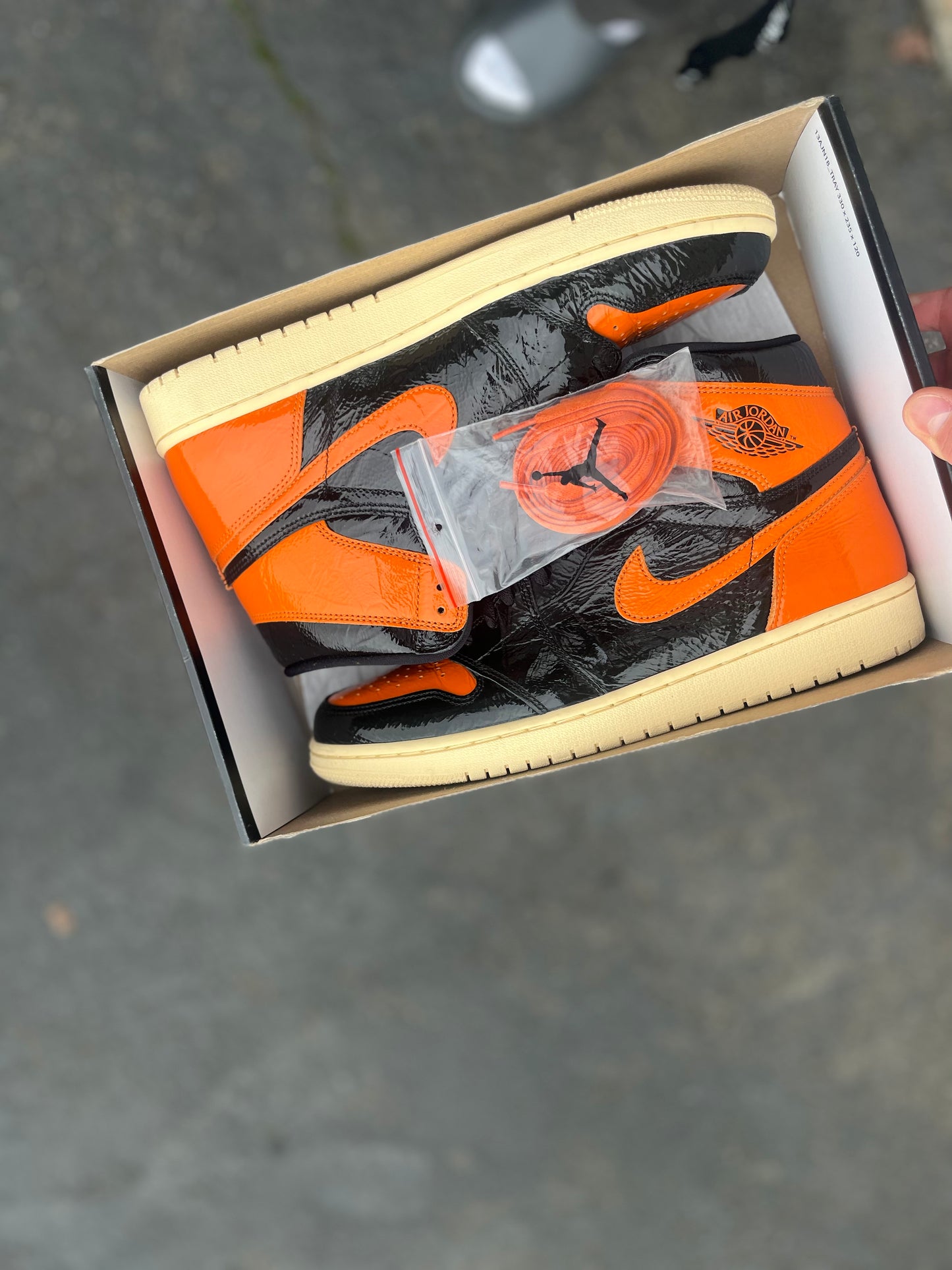 AJ1 ‘shattered backboard 3.0’ (size 12)