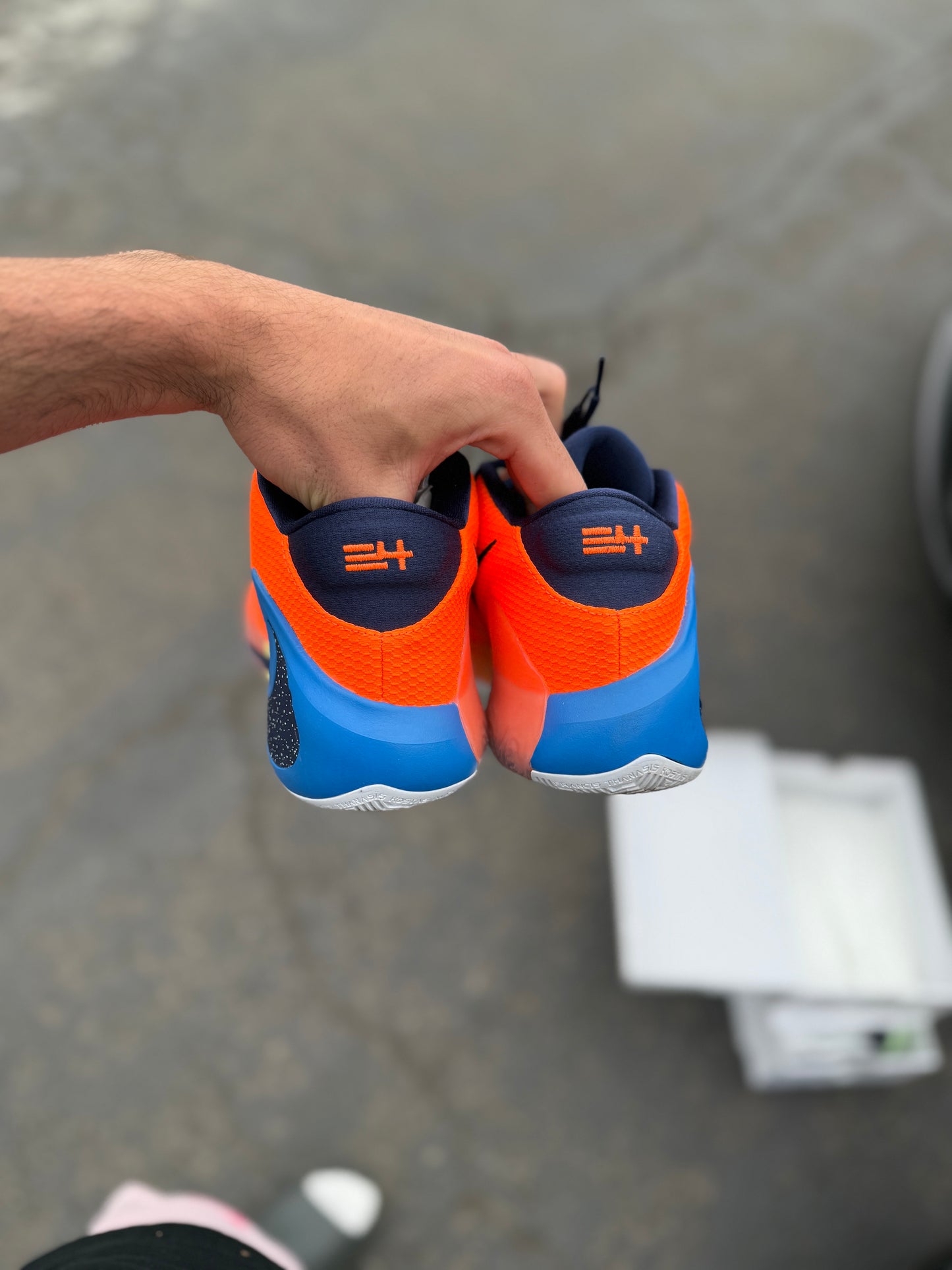 (Size 10)