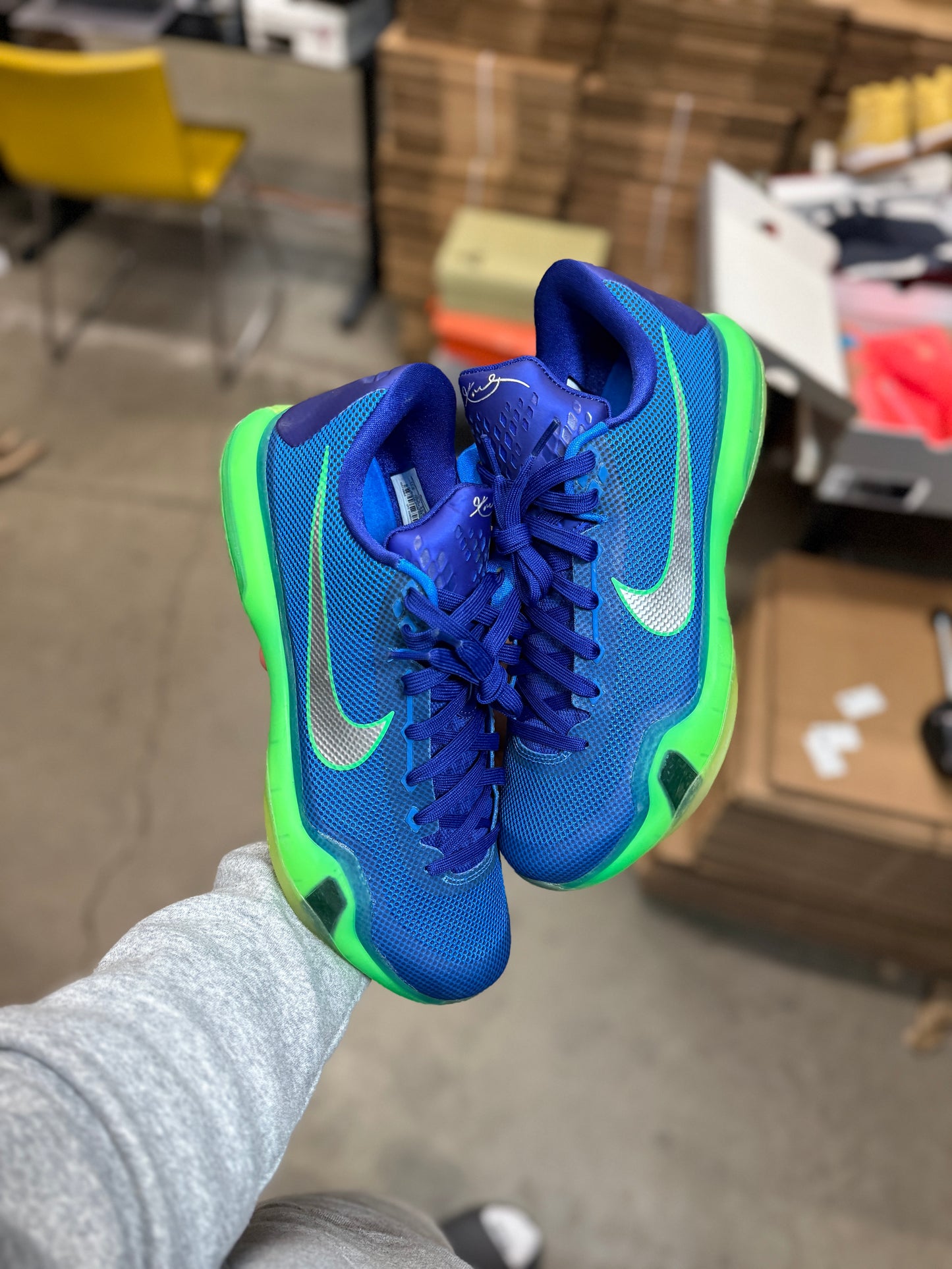 Kobe 10 Emerald City (11.5)