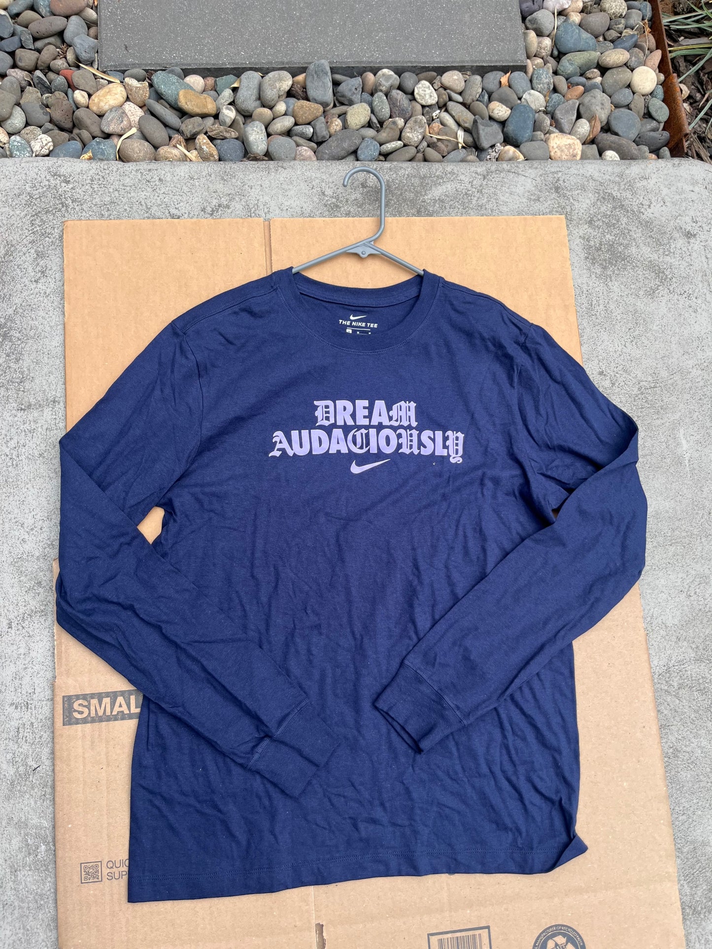 Academy tee (L,XL)