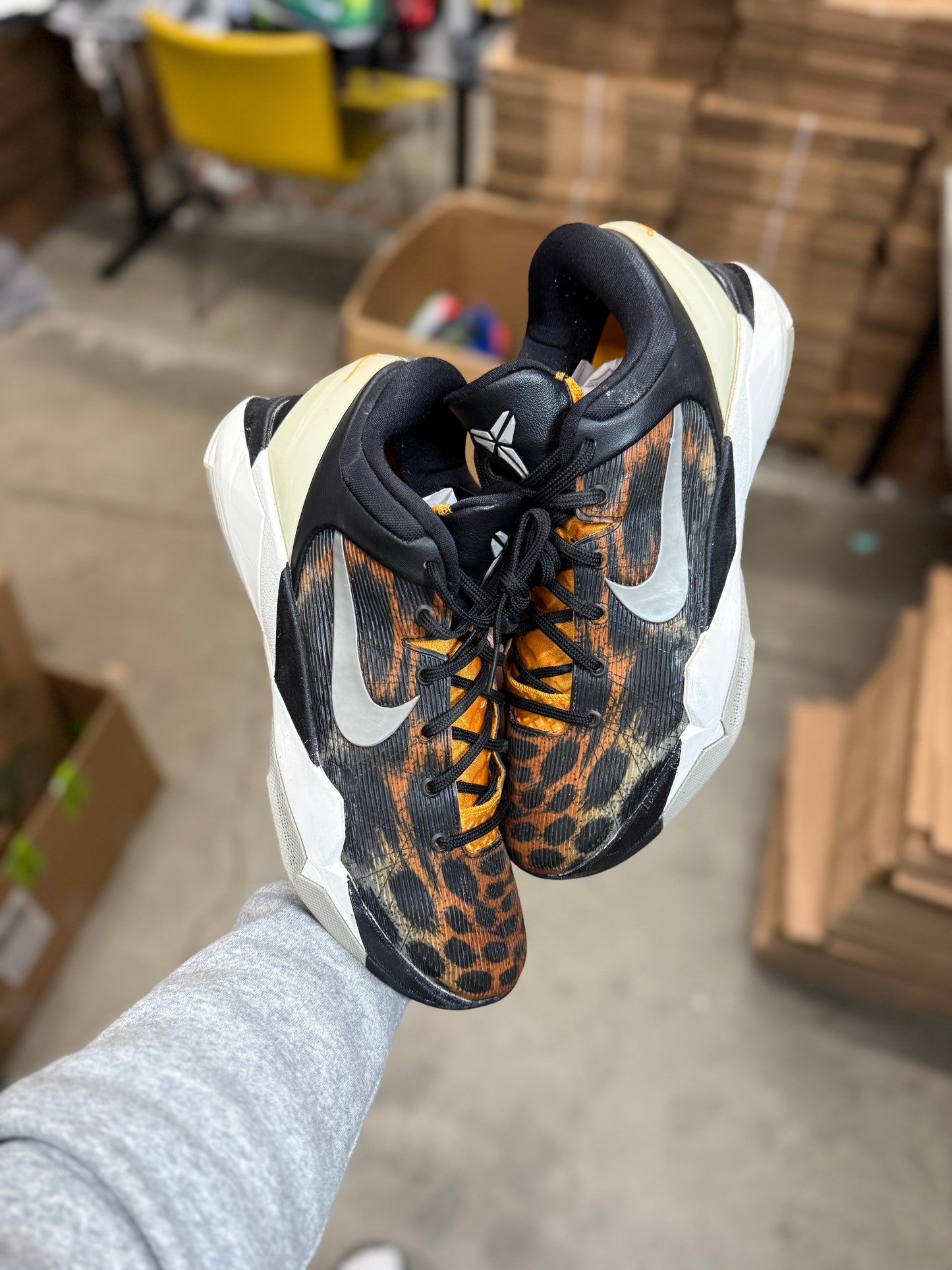 Kobe 7 Leopard (11.5)