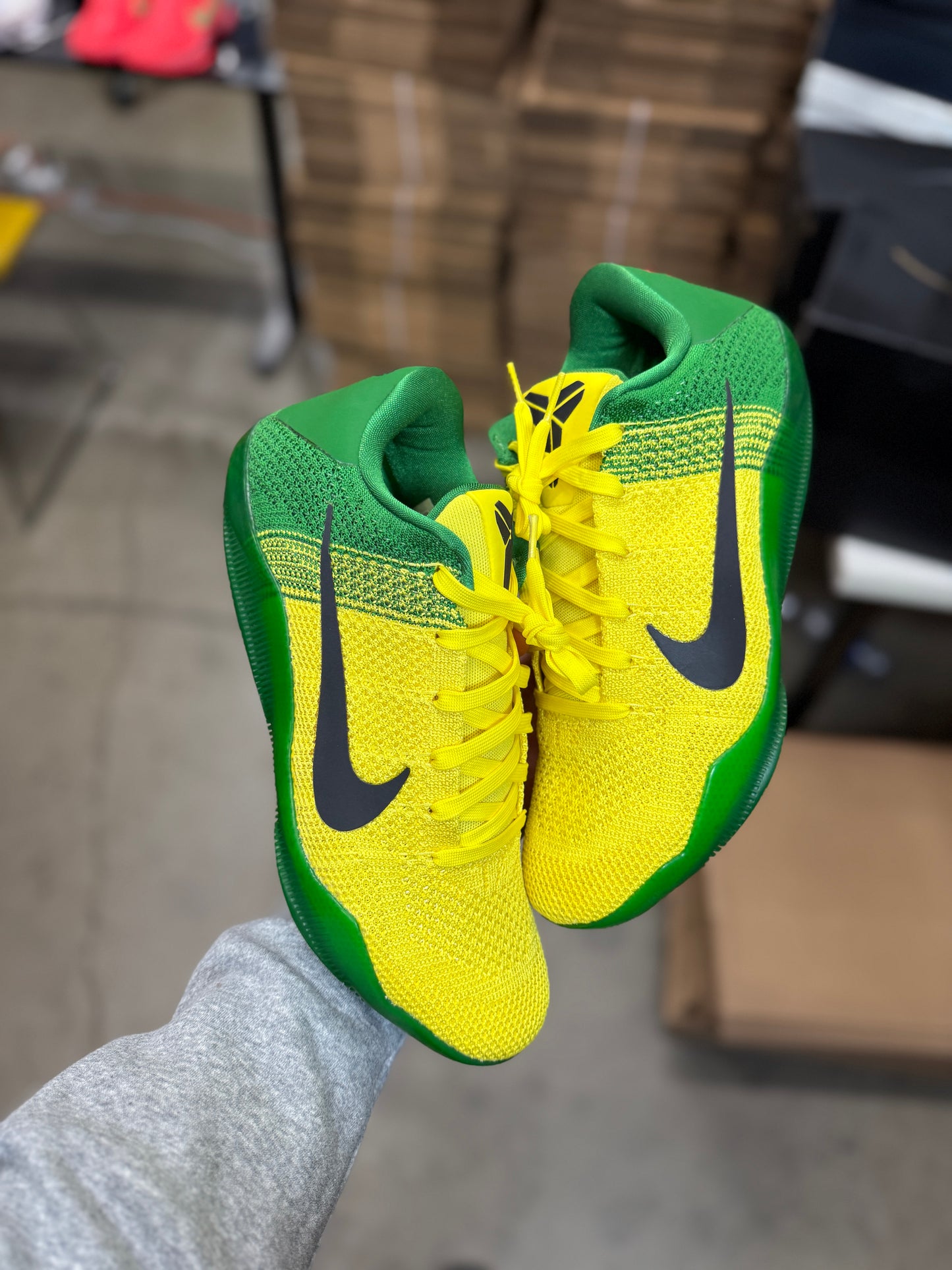 Kobe 11 Oregon PE (10.5)