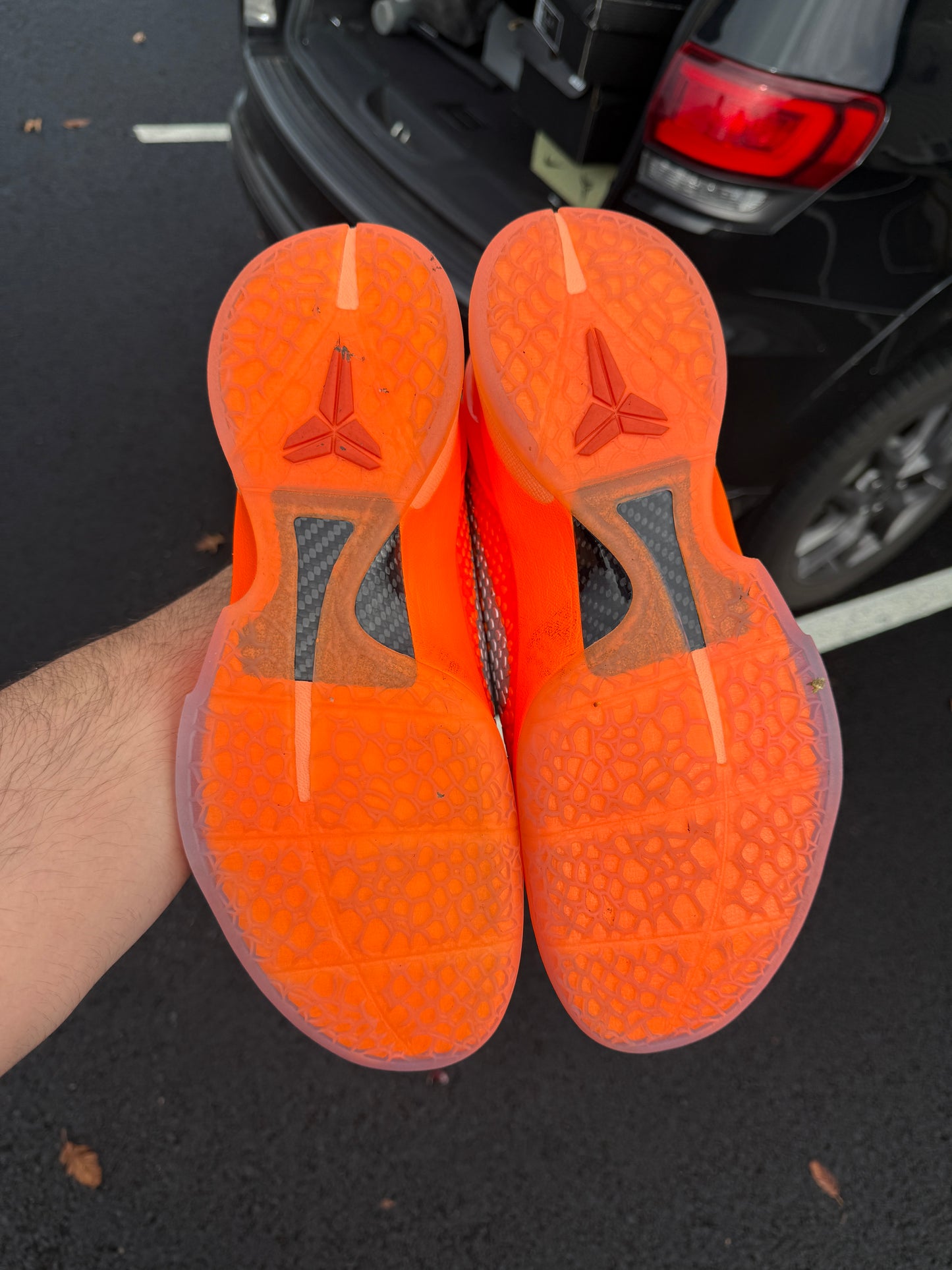 Total Orange 6s (size 13)