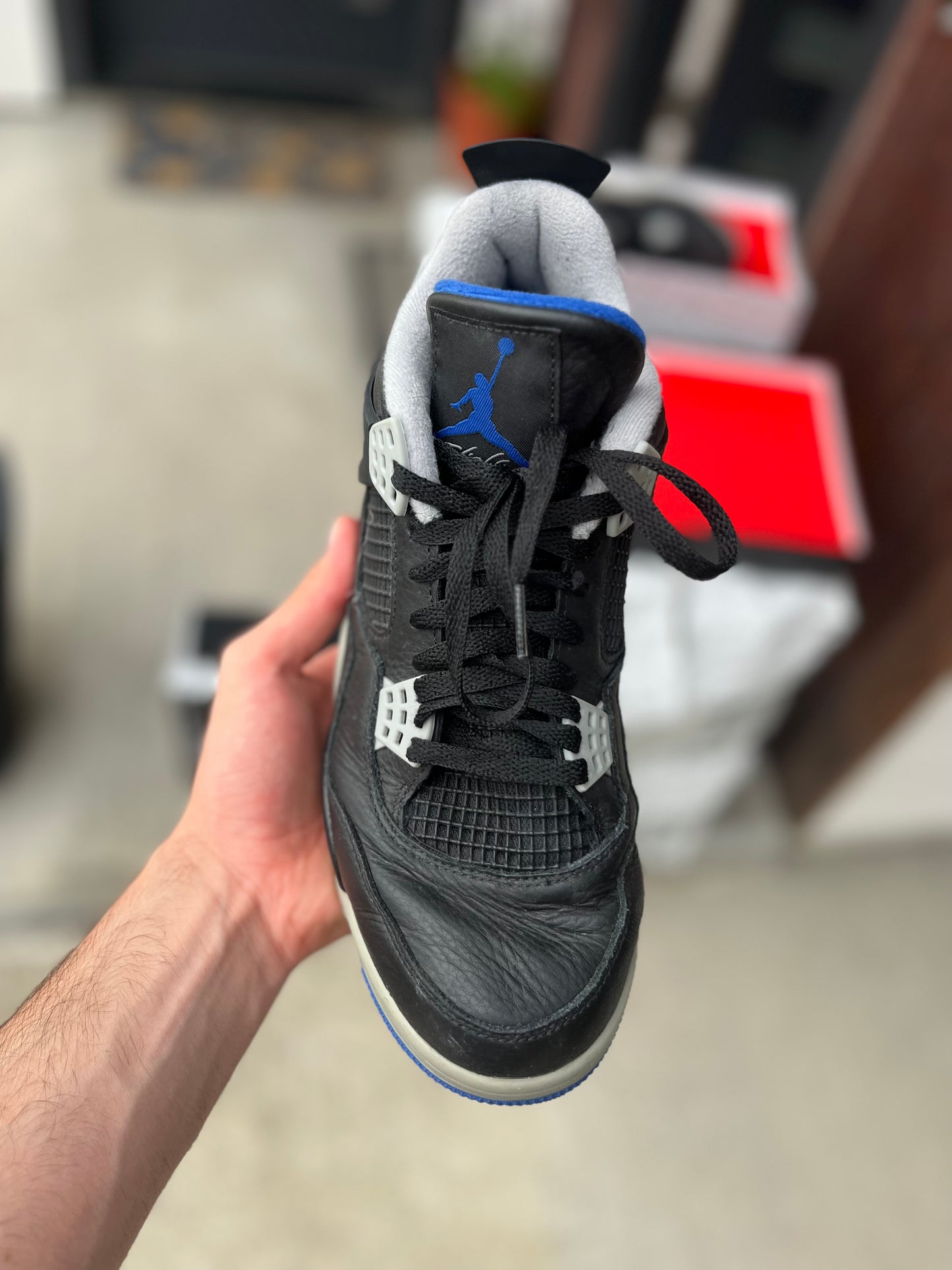 (Size 10)