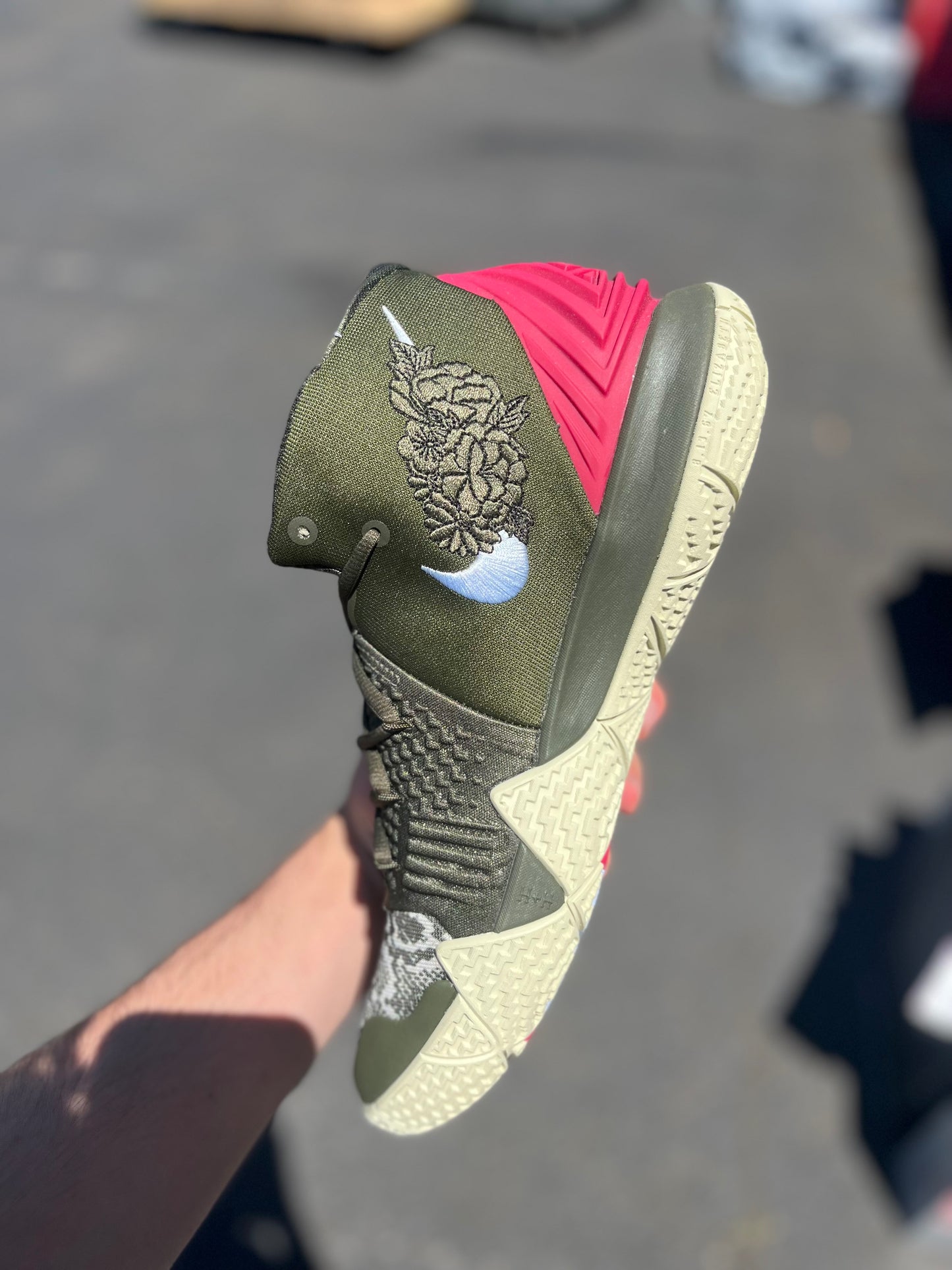 (Size 12)