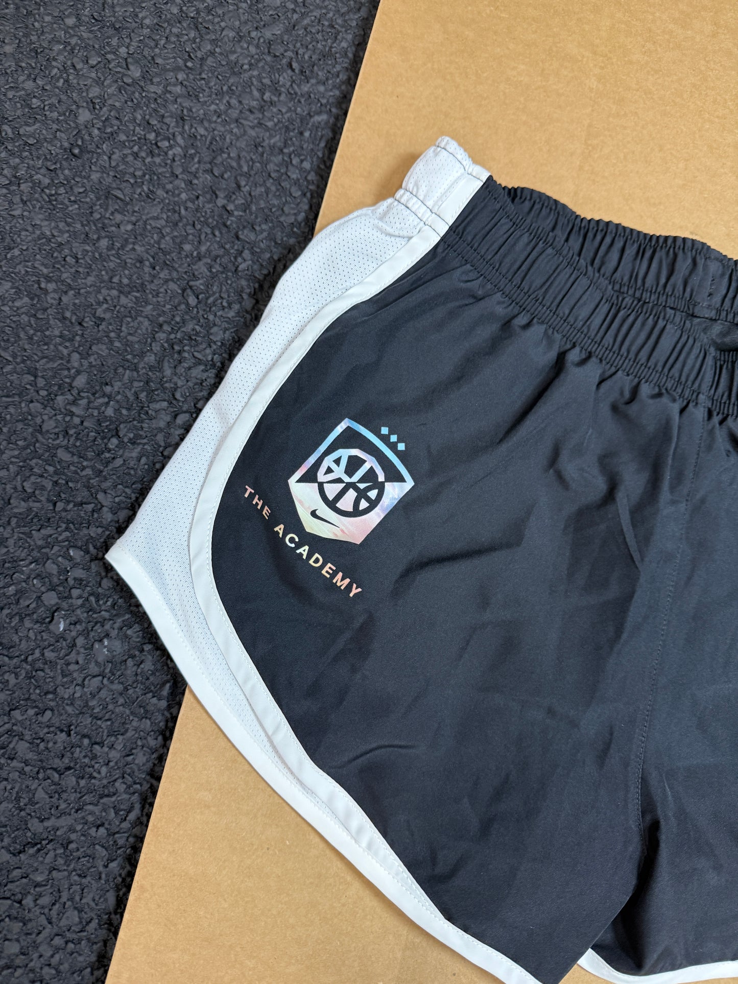 Eybl shorts (M women’s)