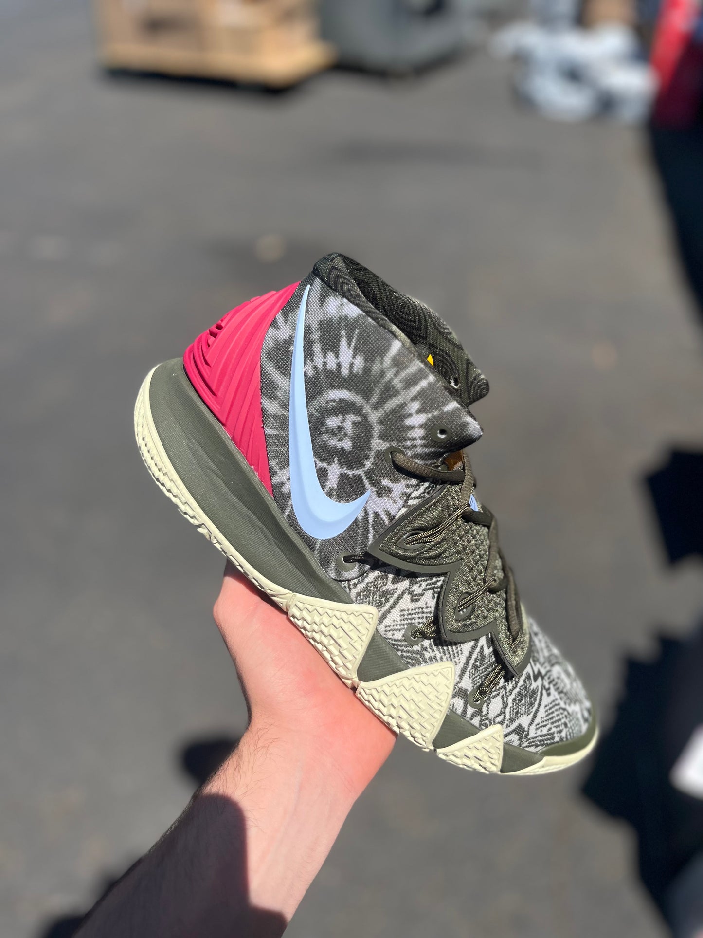 (Size 12)