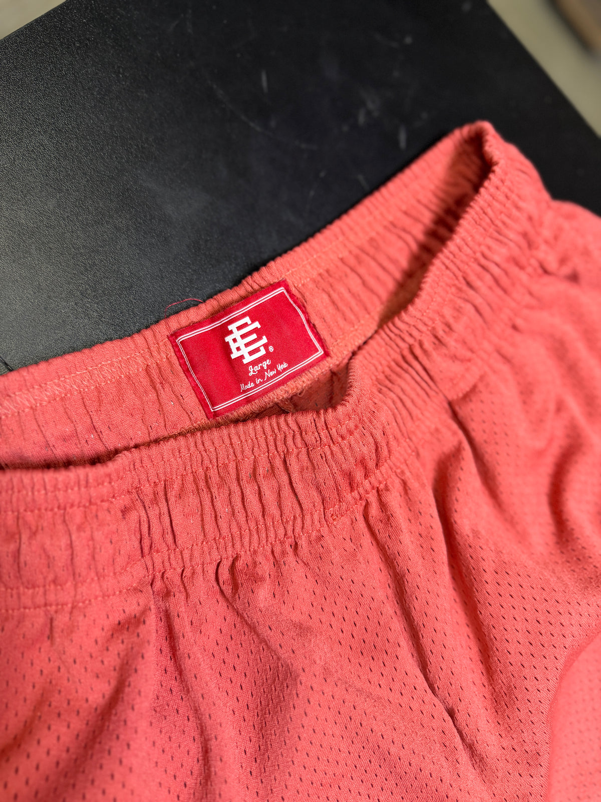 EE shorts (L)