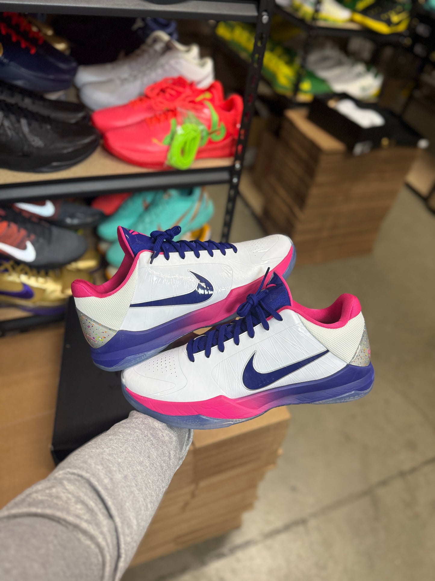 Kobe 5 Kay Yow (13.5)