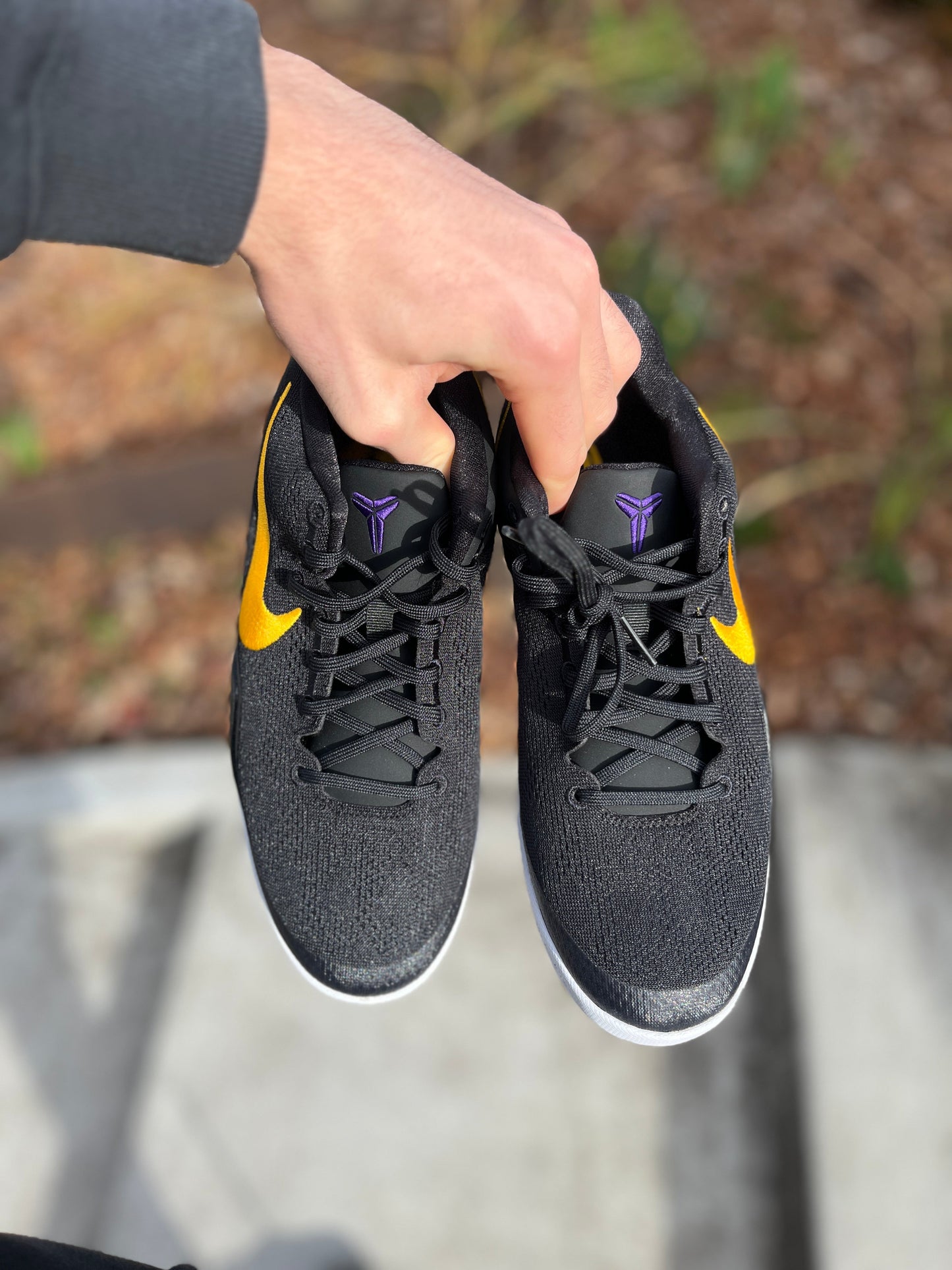 Lakers away 8s (size 7y)