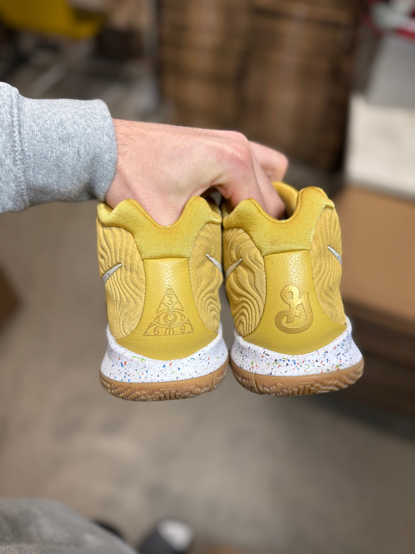 Kyrie 4 Cinnamon Toast Crunch (10)