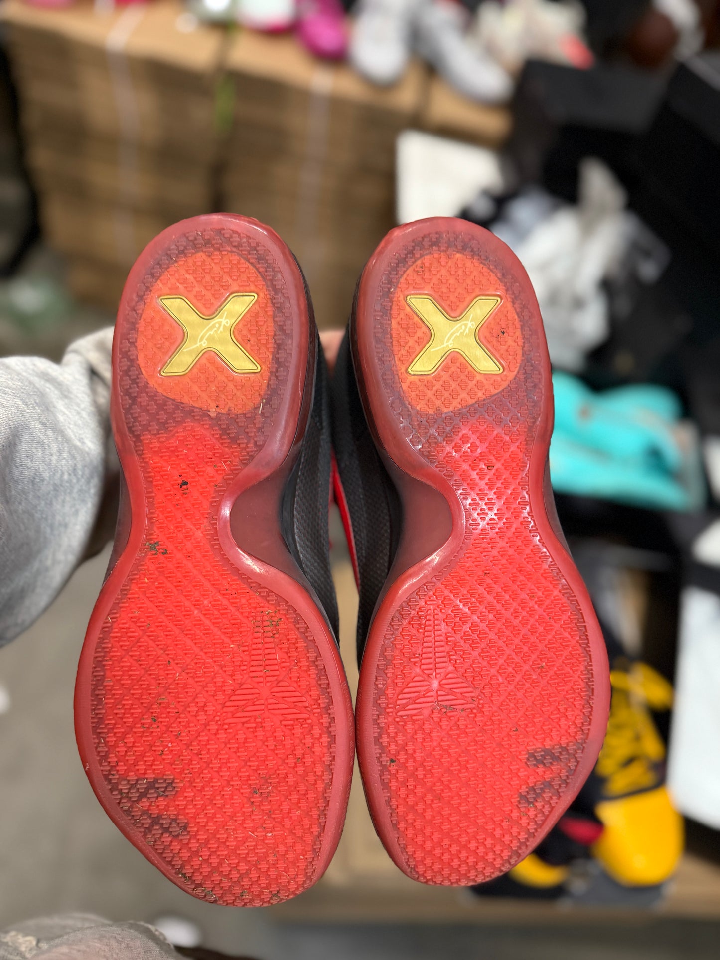 Kobe 10 Bright Crimson (12.5)