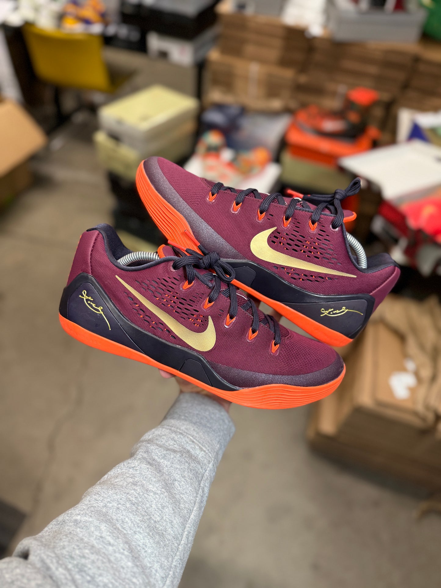 Kobe 9 Garnet (11.5)