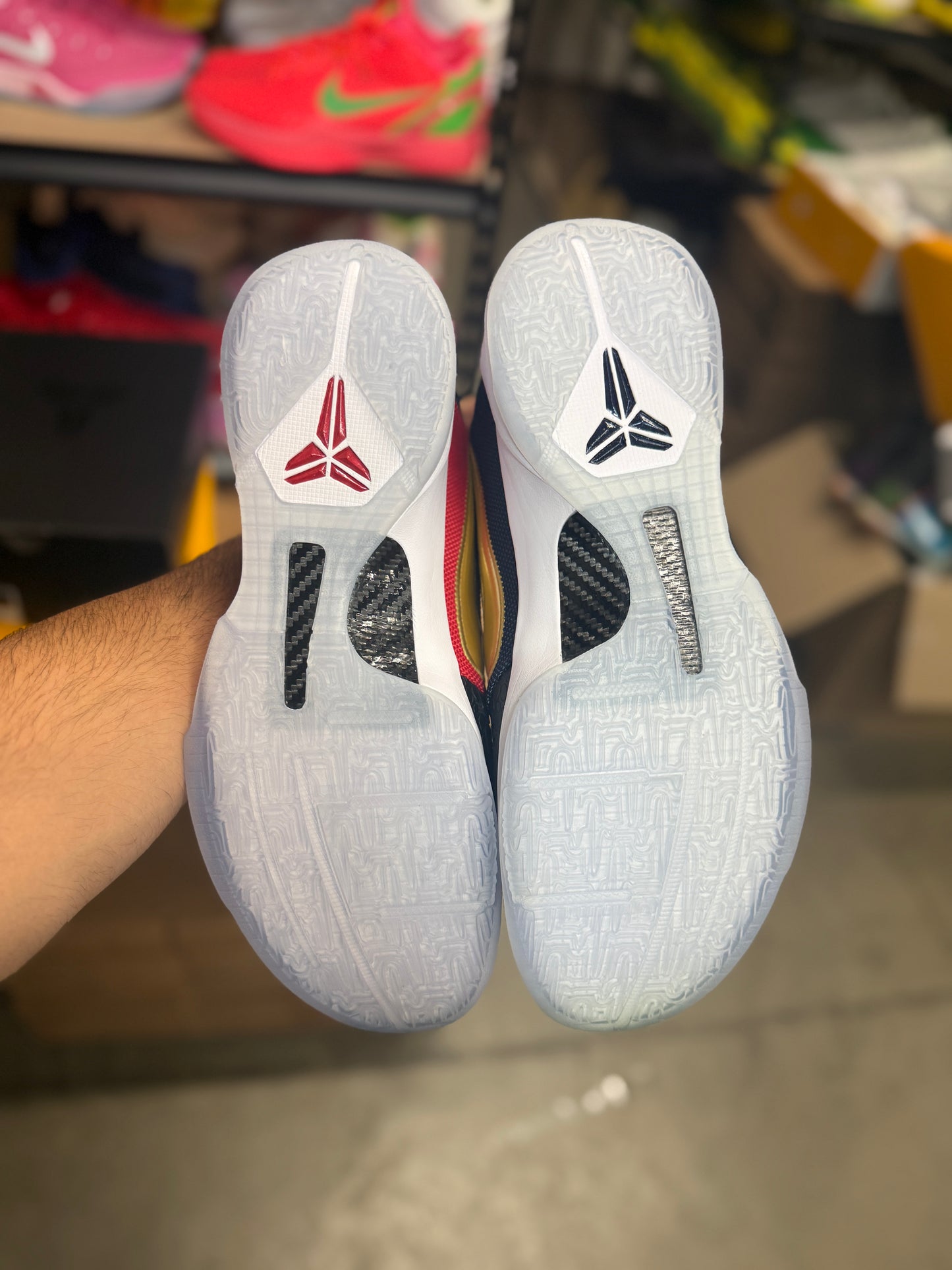 Kobe 5 Undefeated (13)
