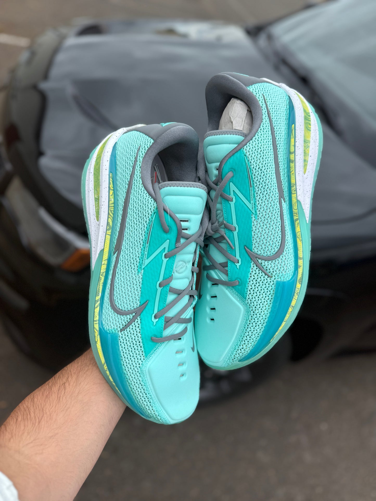 Gt cut 1 Sabrina Lonescu (size 18)