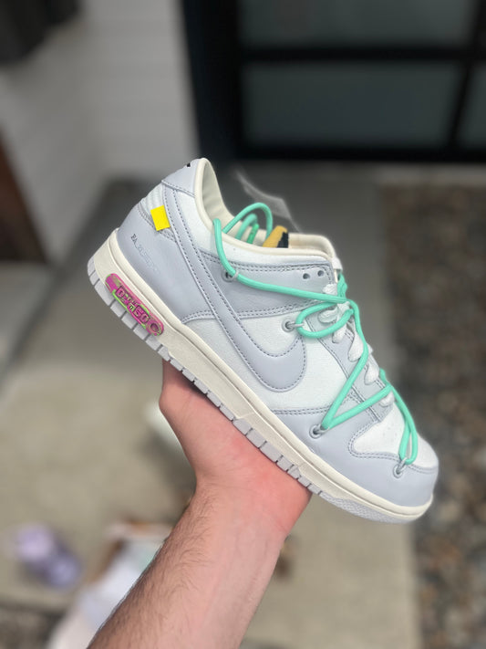 Lot 4 offwhite dunk (size 9)