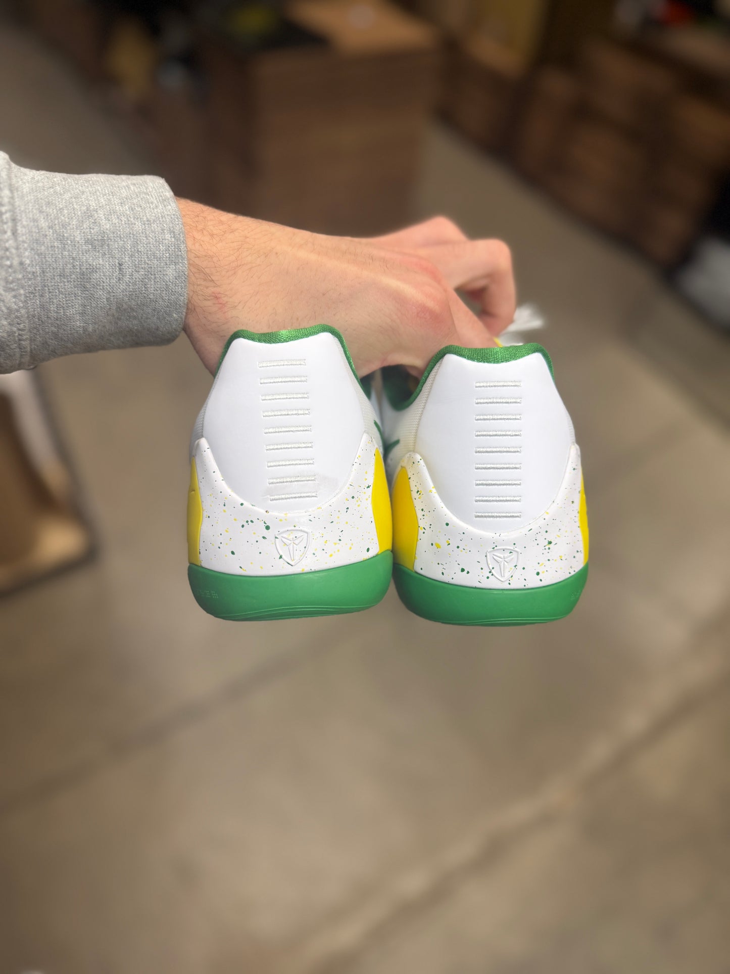 Kobe 9 Oregon PE (10.5)