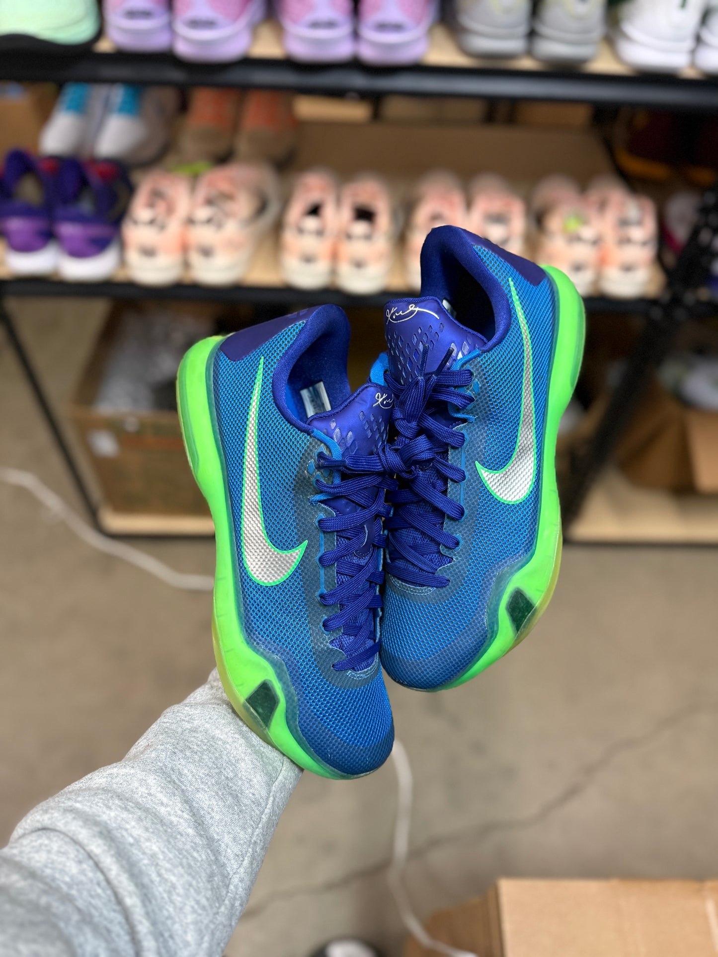 Kobe 10 Emerald (12)