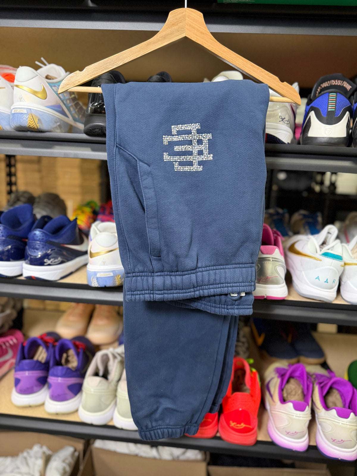 EE Swarovski sweats (XL)