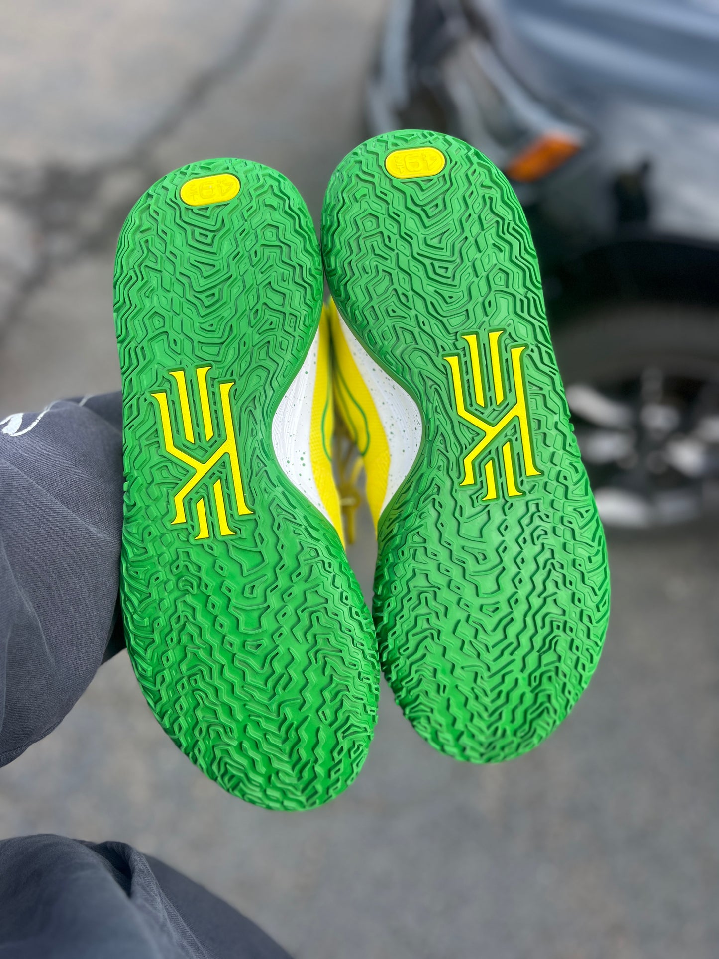 Oregon PE Kyrie (size 15)