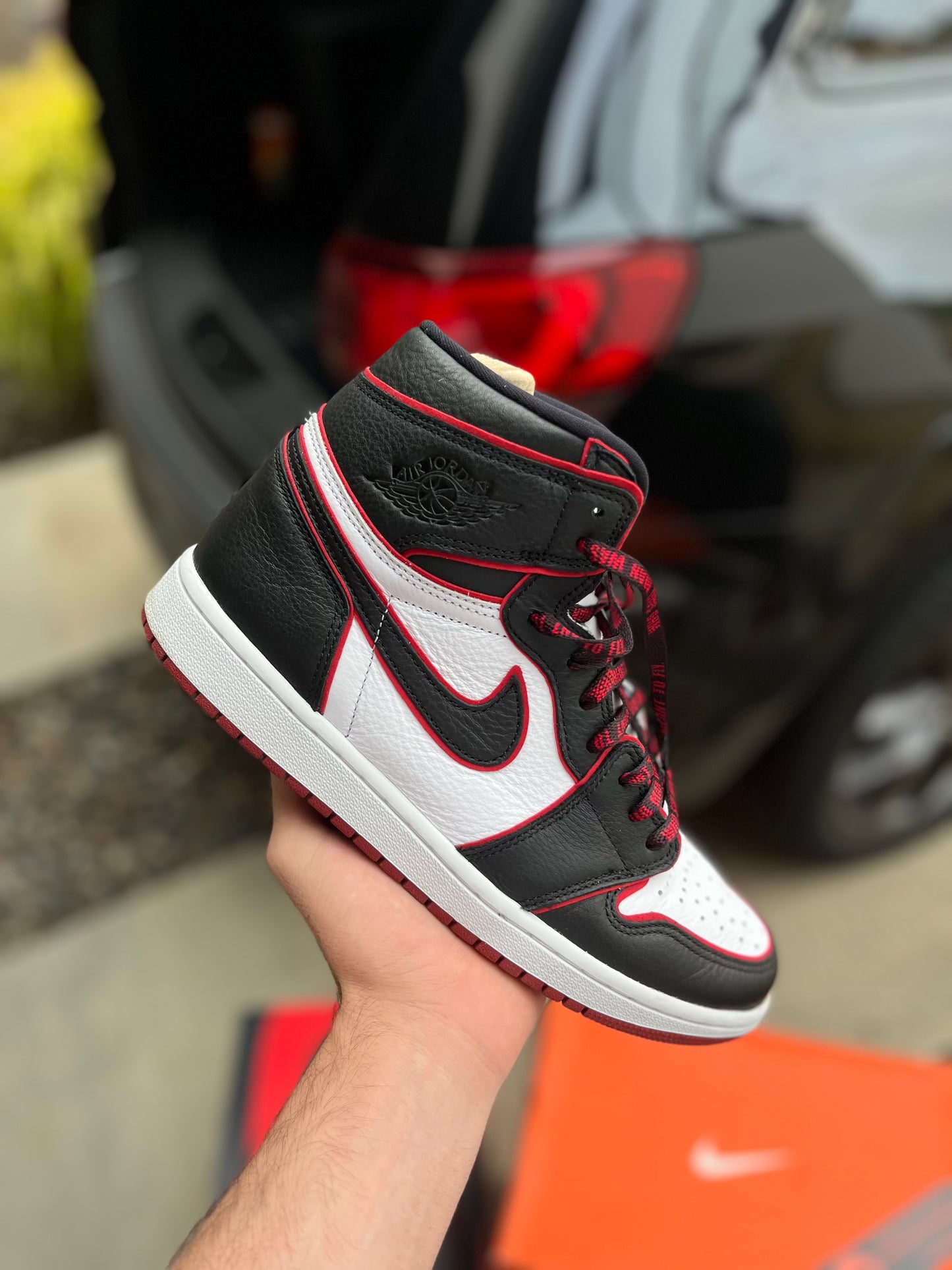 AJ1 ‘Bloodline’ (size 10)