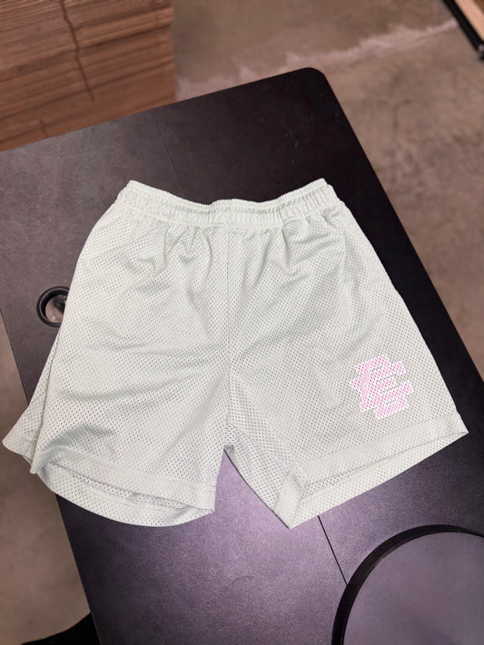 EE shorts (L)