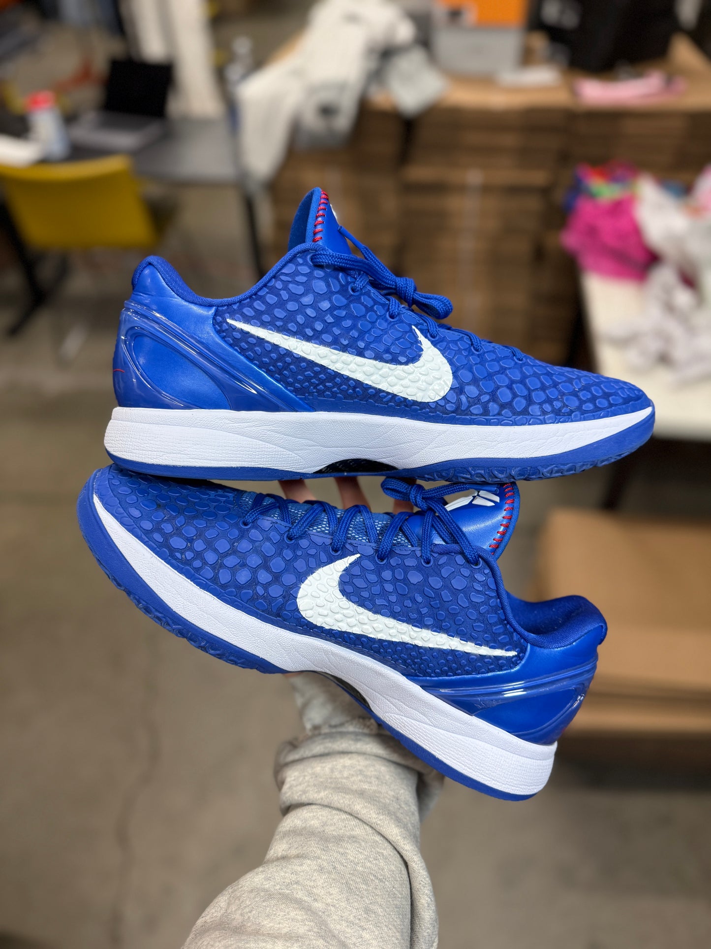 Kobe 6 Dodger (14)