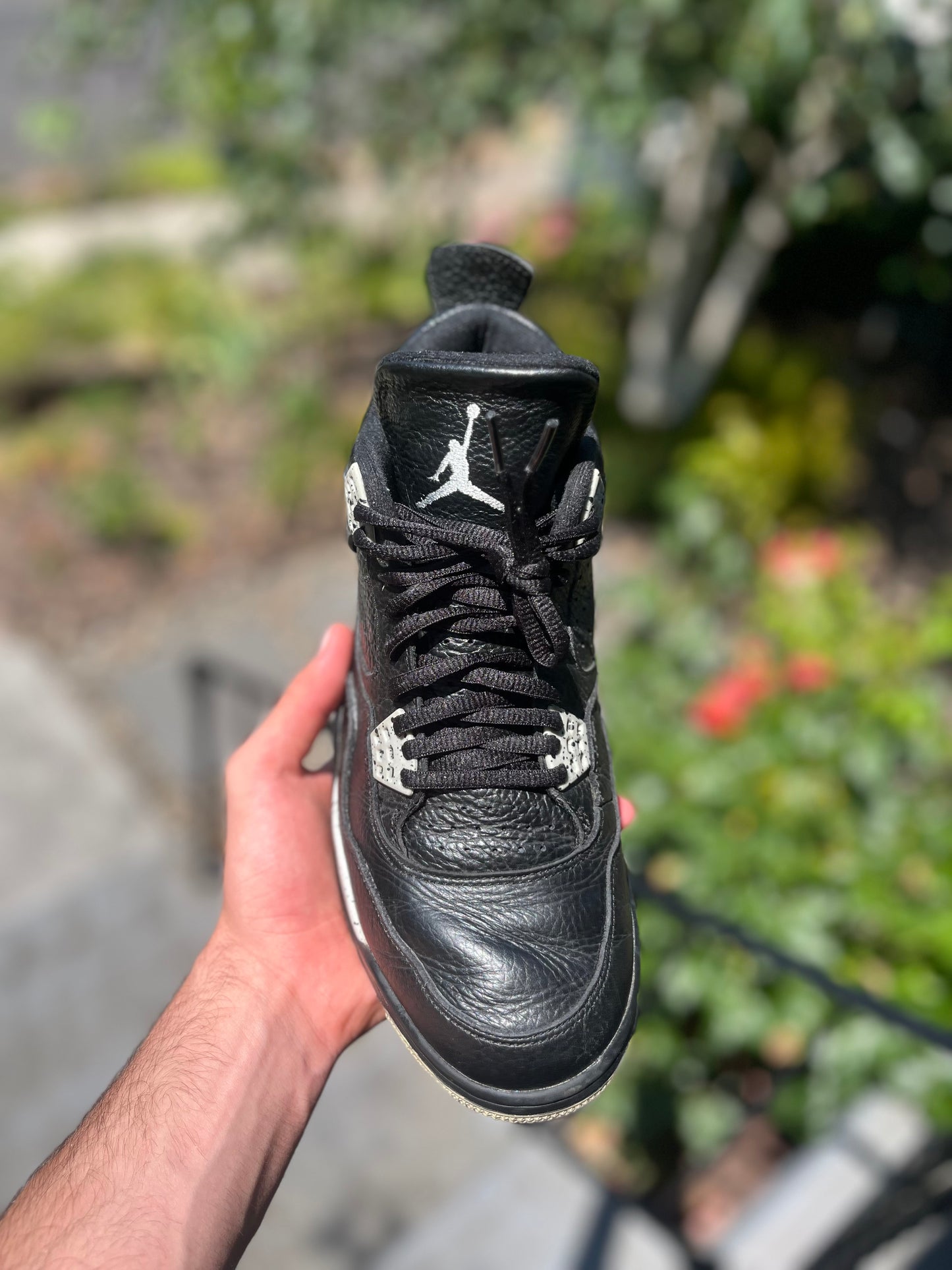 AJ4 (size 10.5)