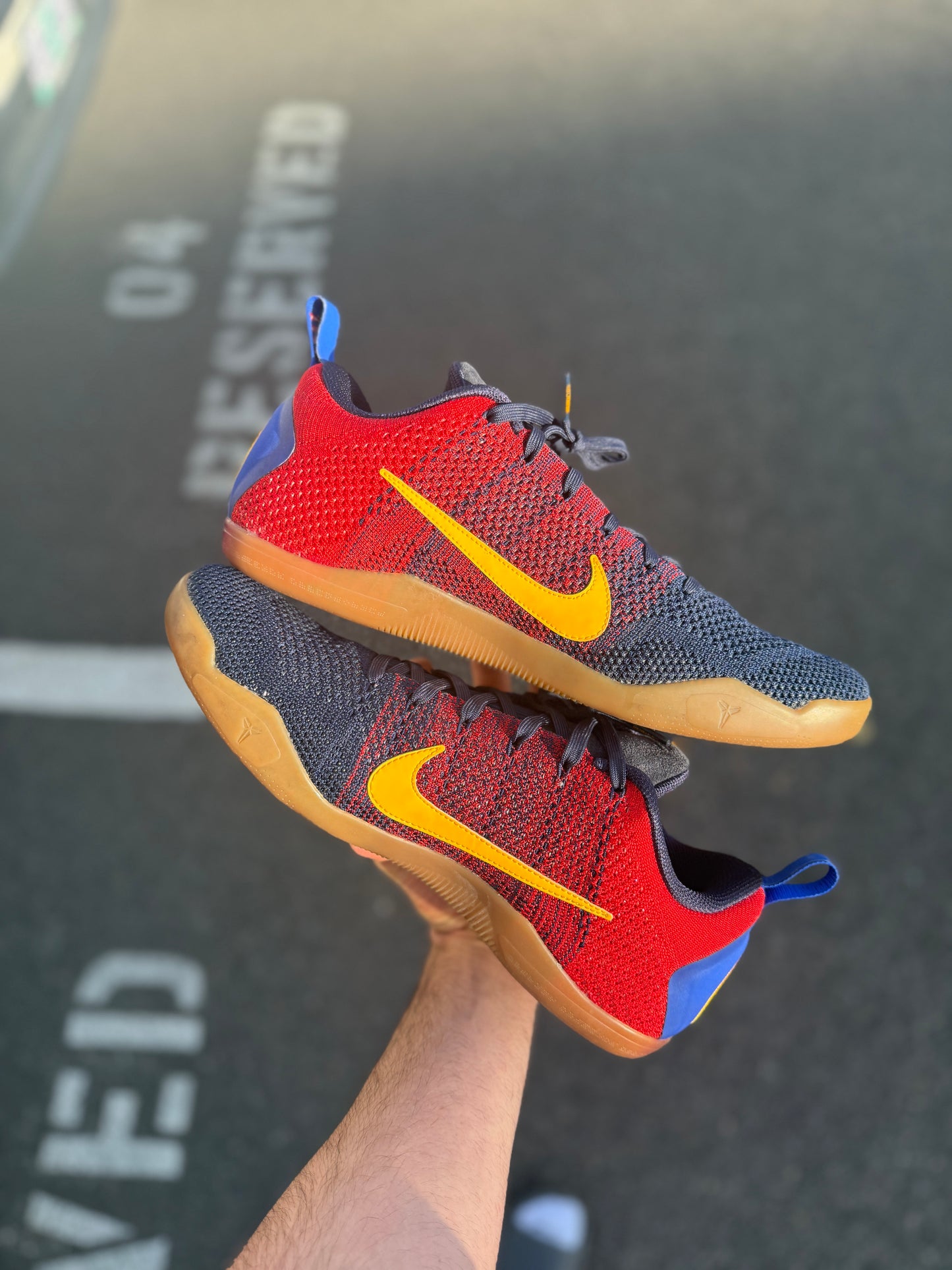 Kobe 11 FCB (size 11.5)