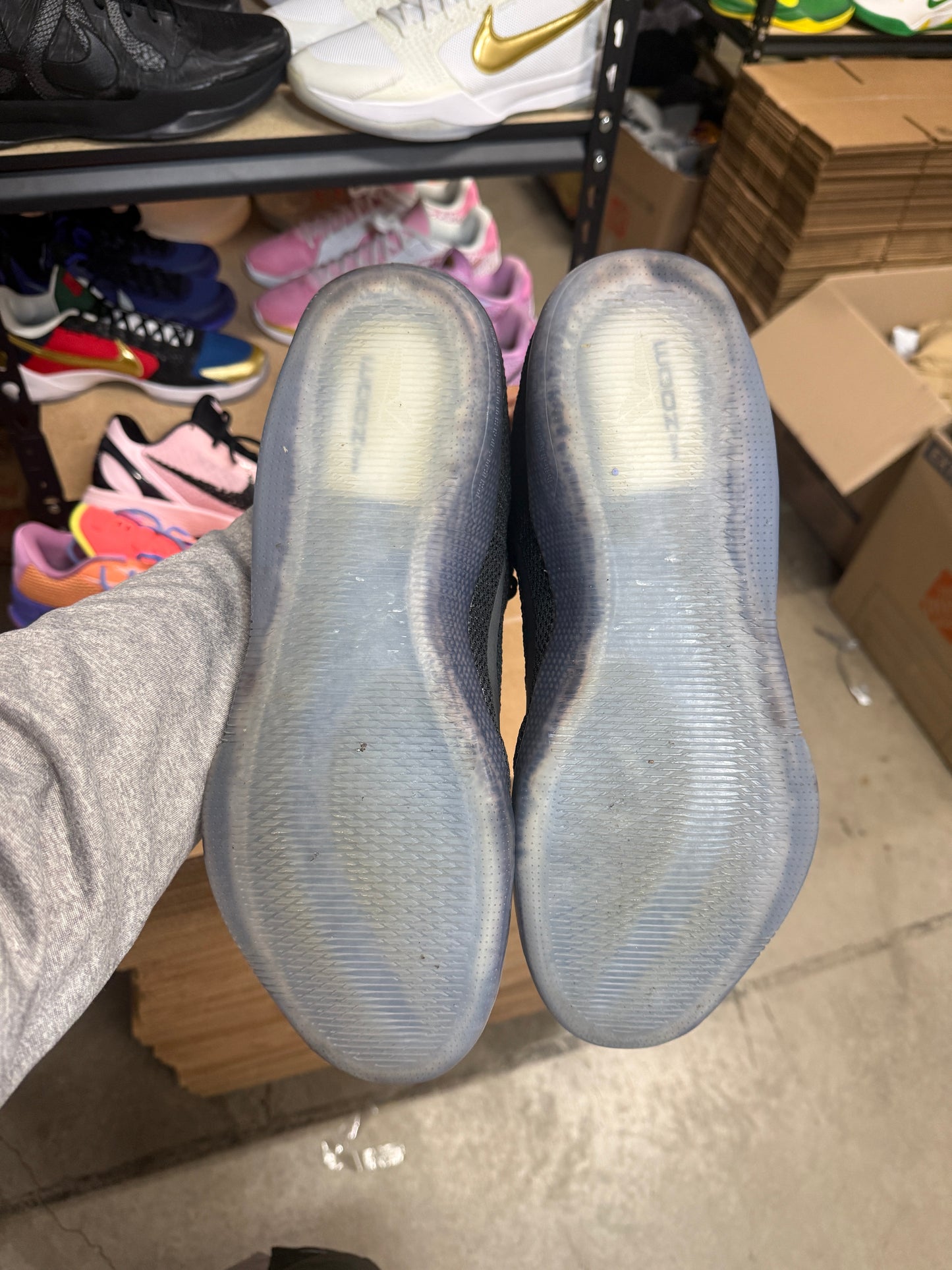 Kobe 11 Black Space (13)