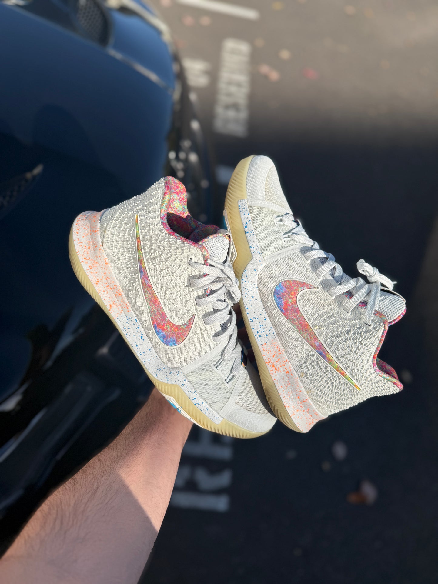 Kyrie Eybl (size 12)