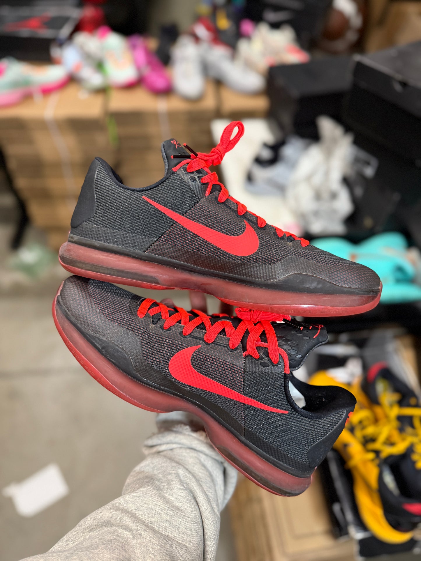 Kobe 10 Bright Crimson (12.5)