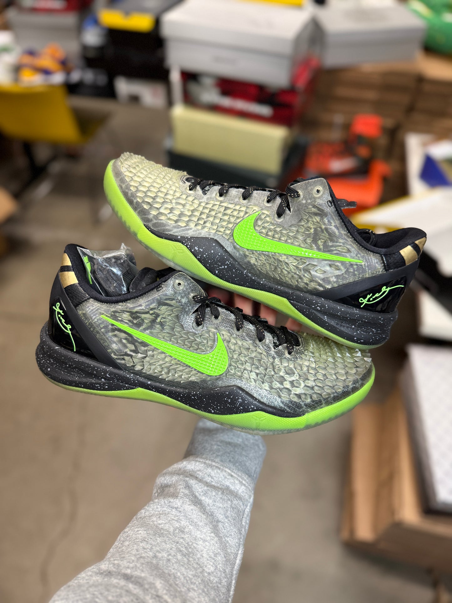 Kobe 8 Christmas (12)