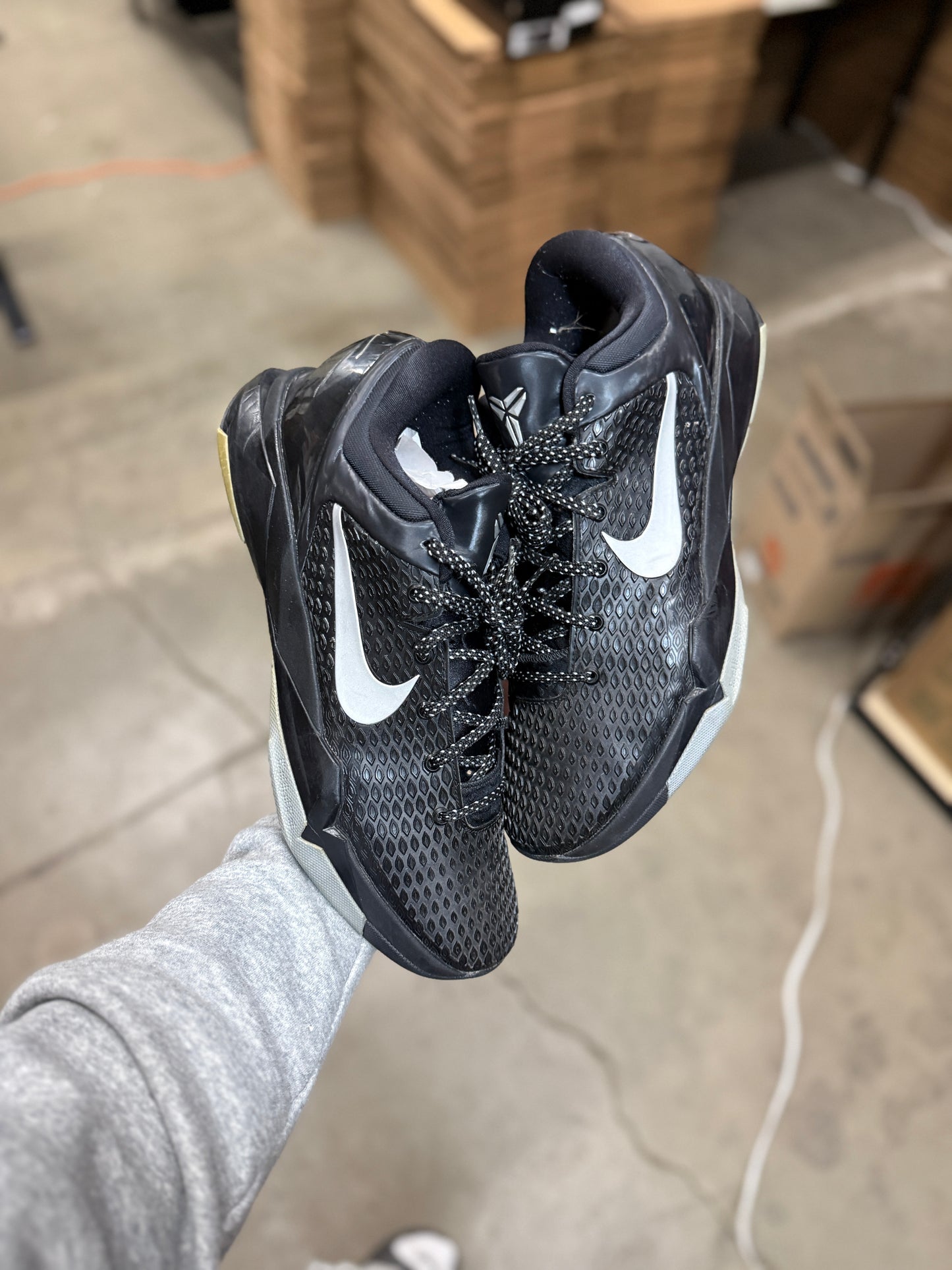 Kobe 7 Team Bank Black (15)