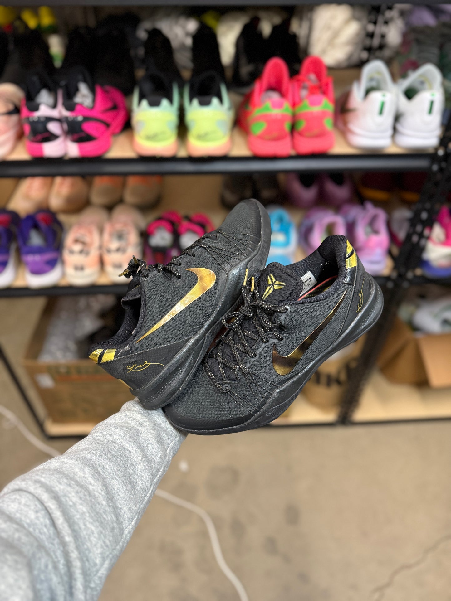 Kobe 8 Black Gold (10)