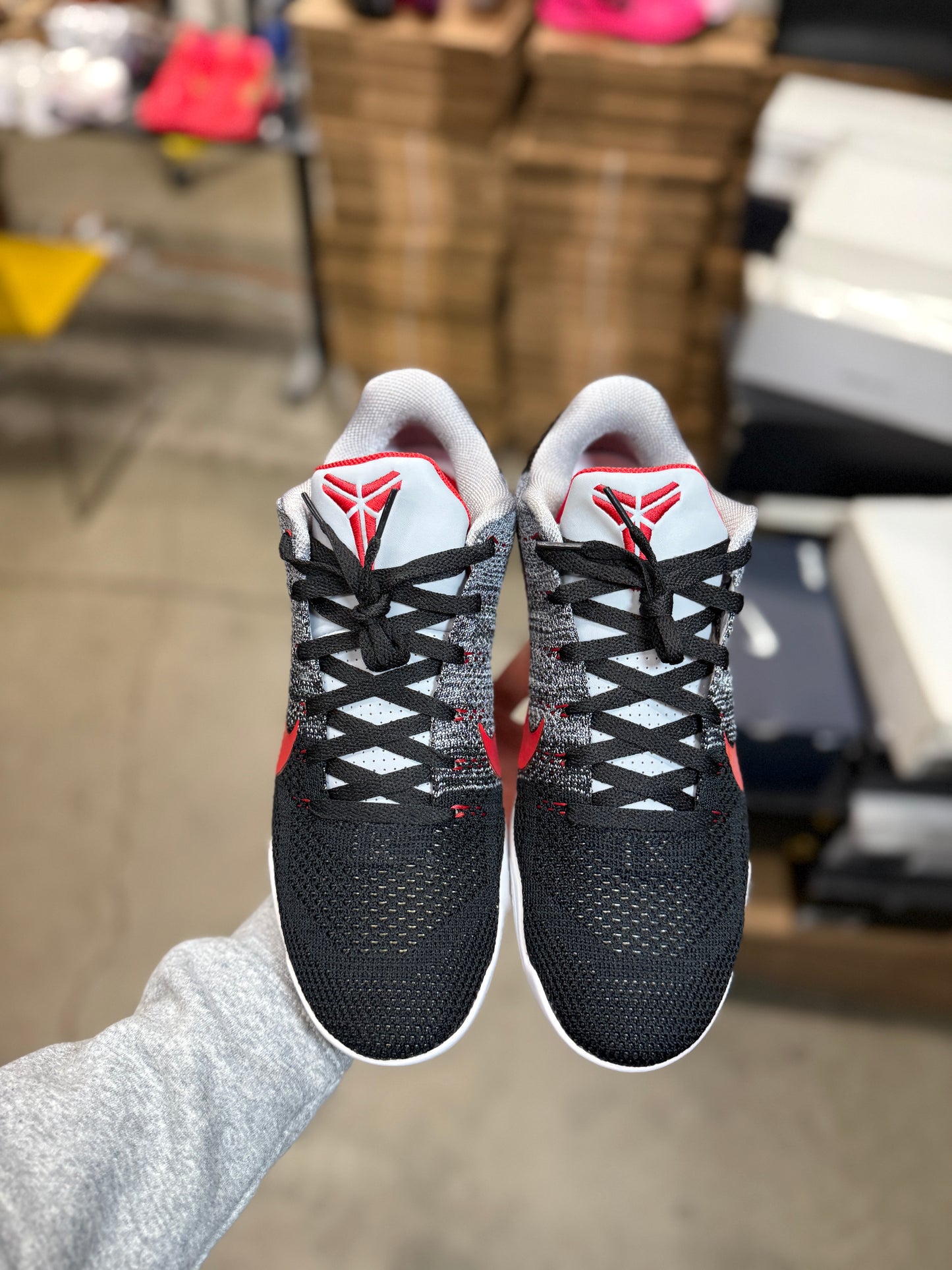 Kobe 11 Tinker (10.5)