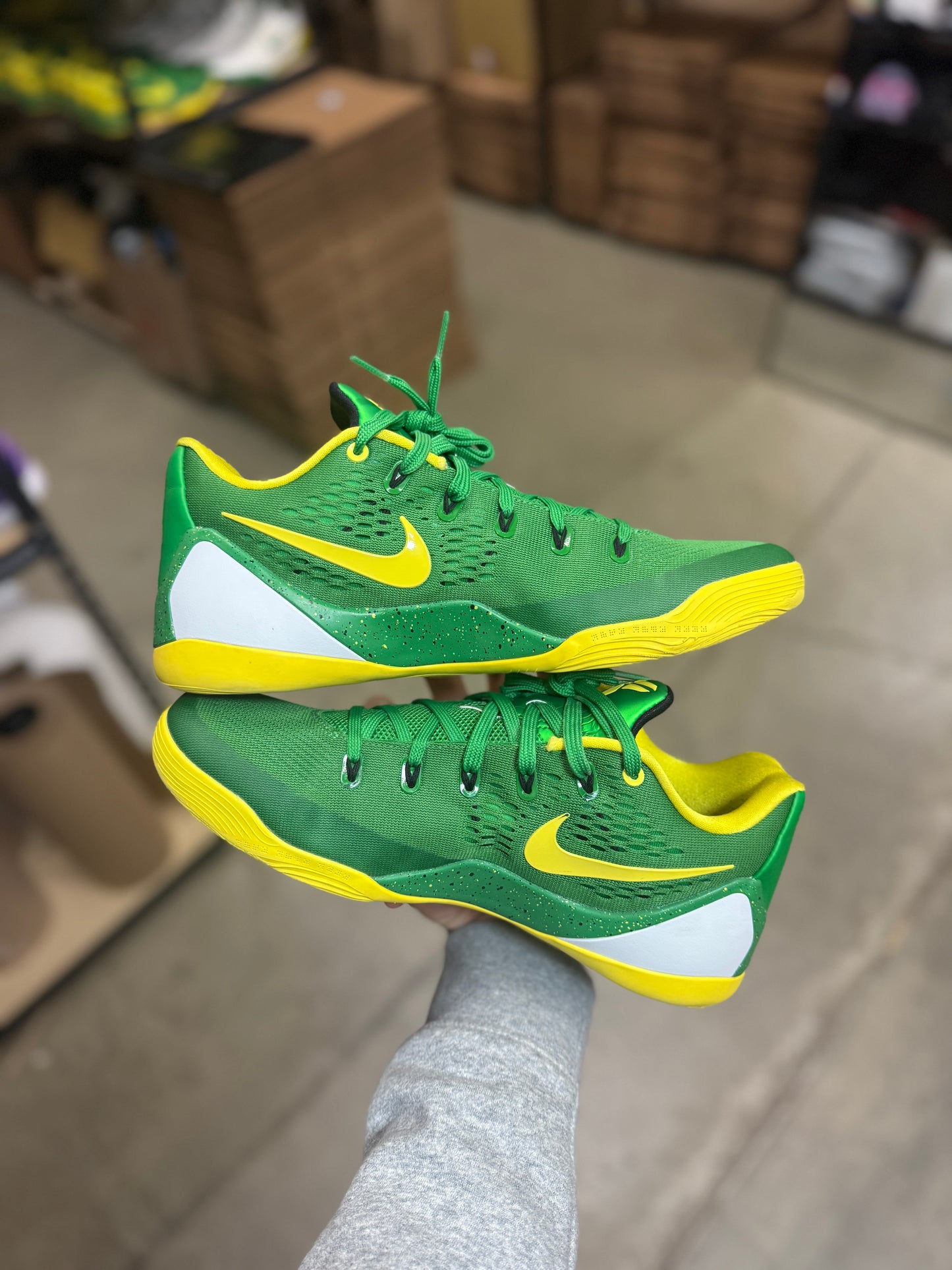 Kobe 9 Oregon PE (10.5)