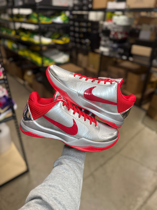 Kobe 5 Caitlin Clark PE (11.5)