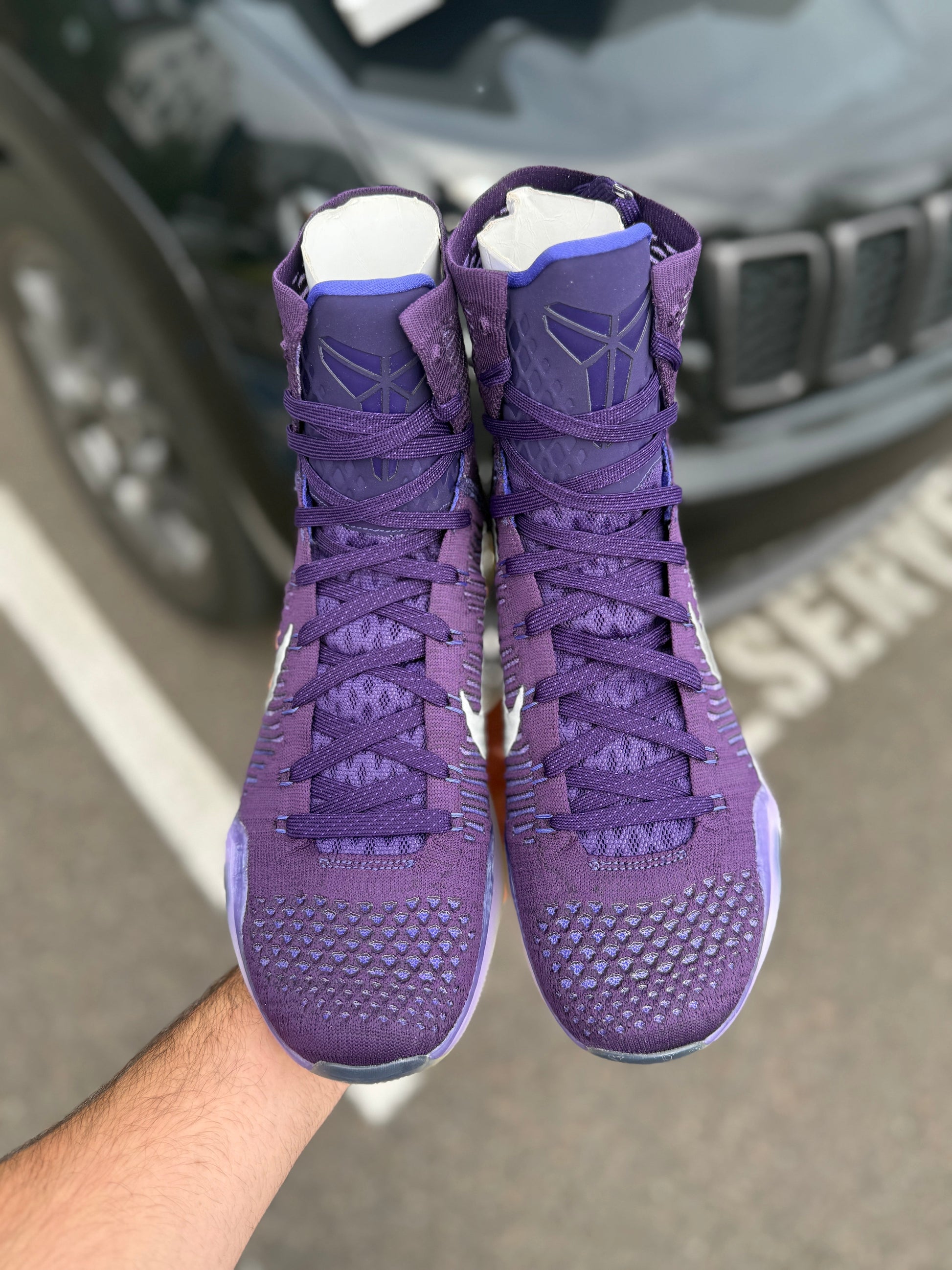 Sample Team 10s (size 11.5)