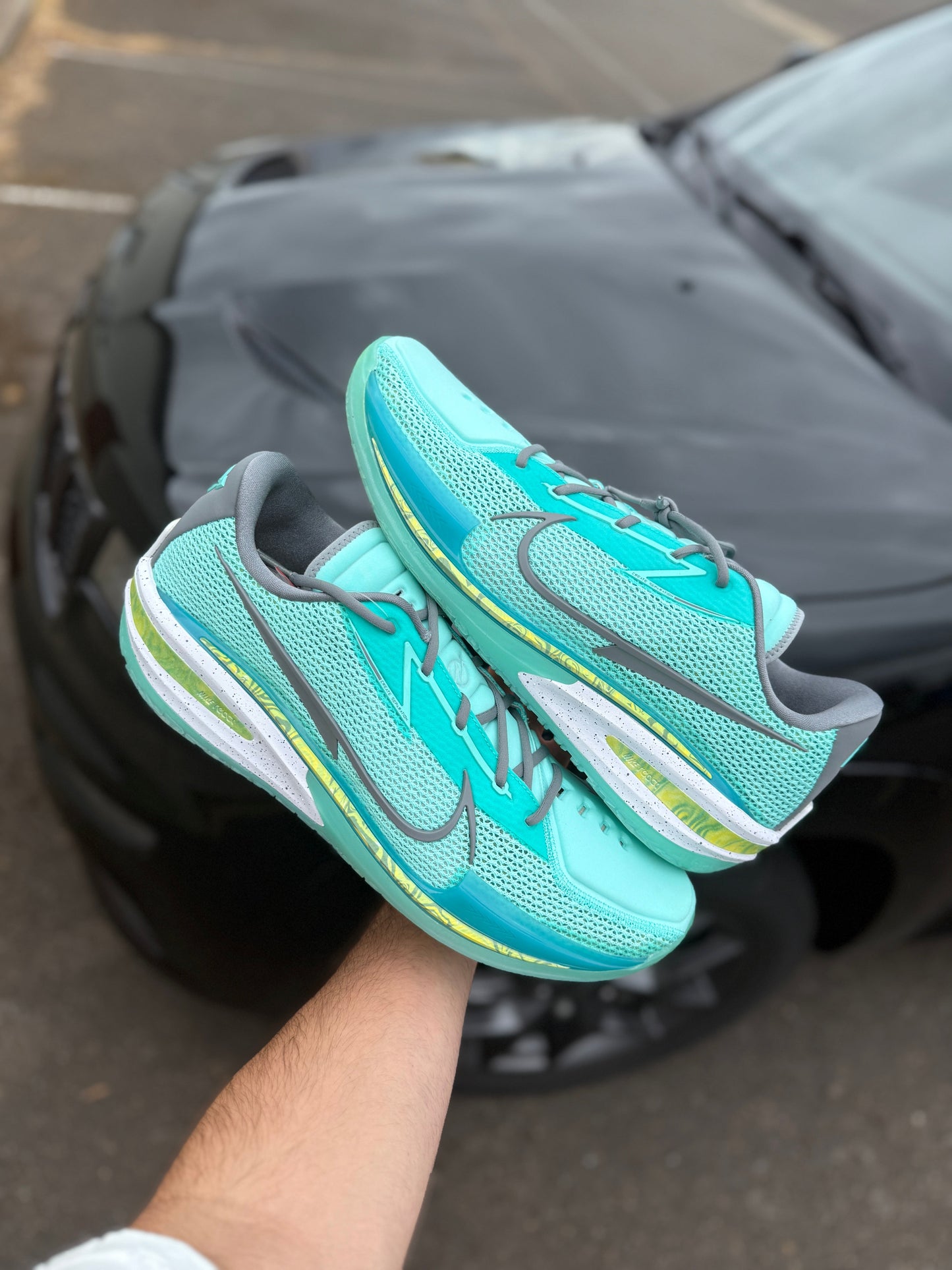 Gt cut 1 Sabrina Lonescu (size 18)