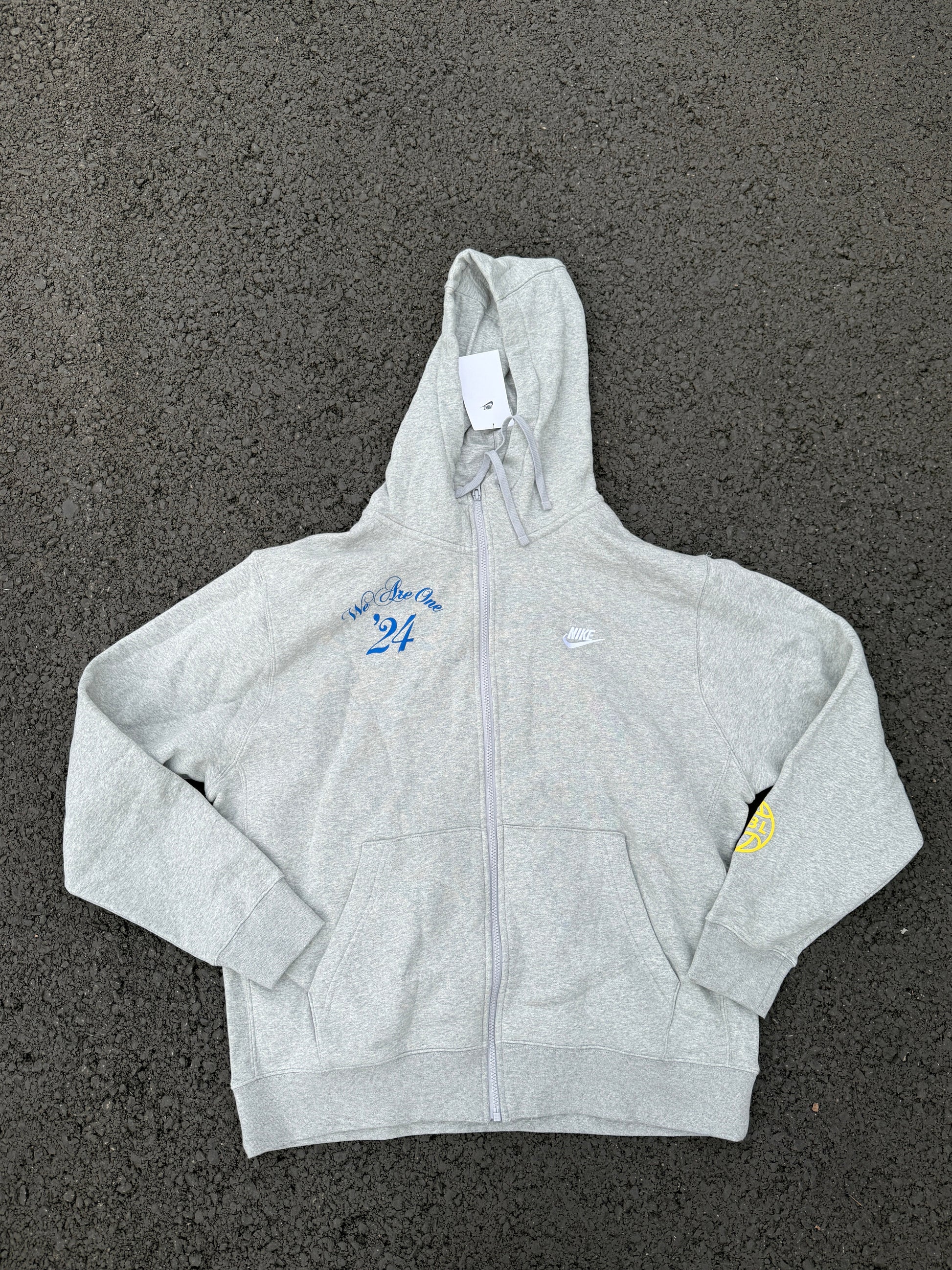 Eybl Zip up (XL)
