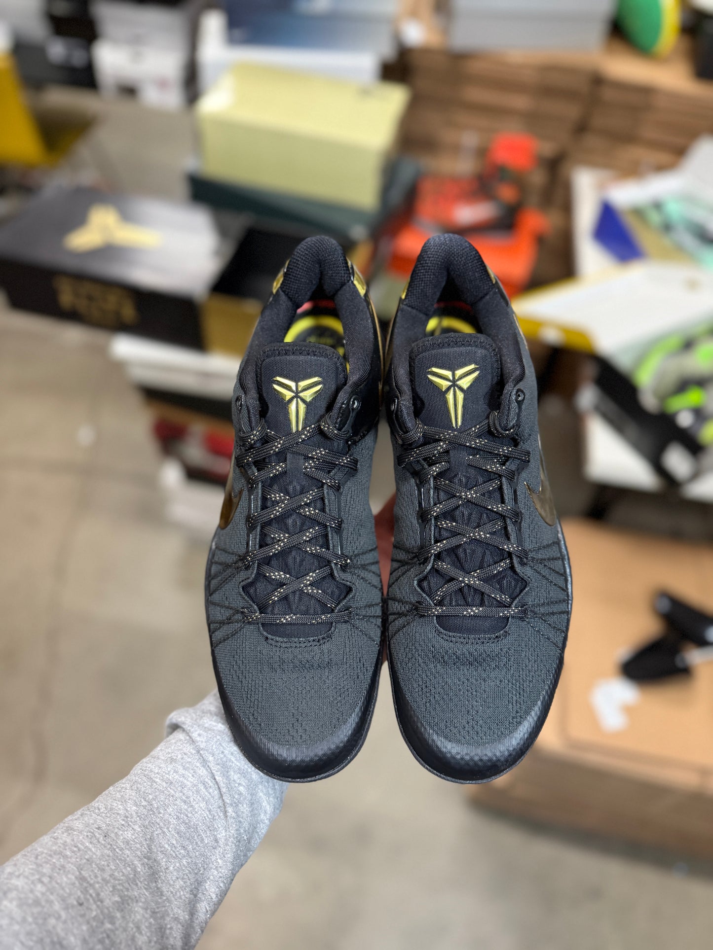 Kobe 8 Elite Black Gold (12)