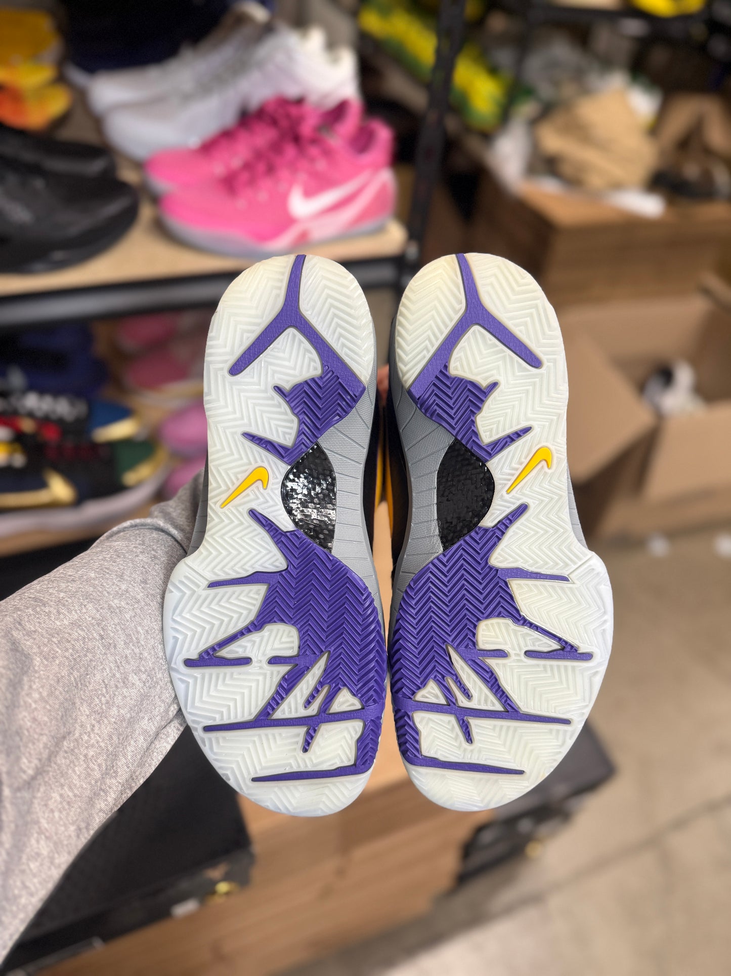Kobe 4 Carpe Diem (9)