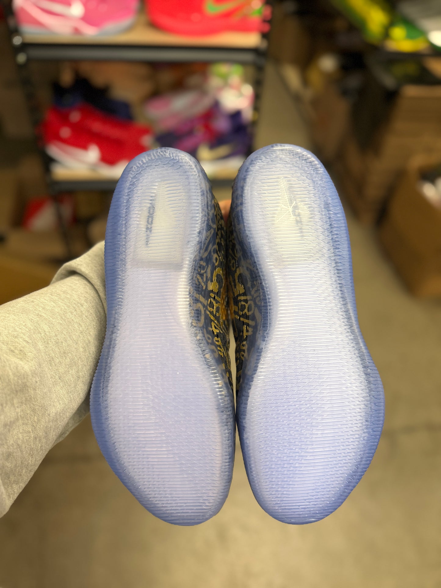 Kobe 11 Mamba Day (12.5,13)