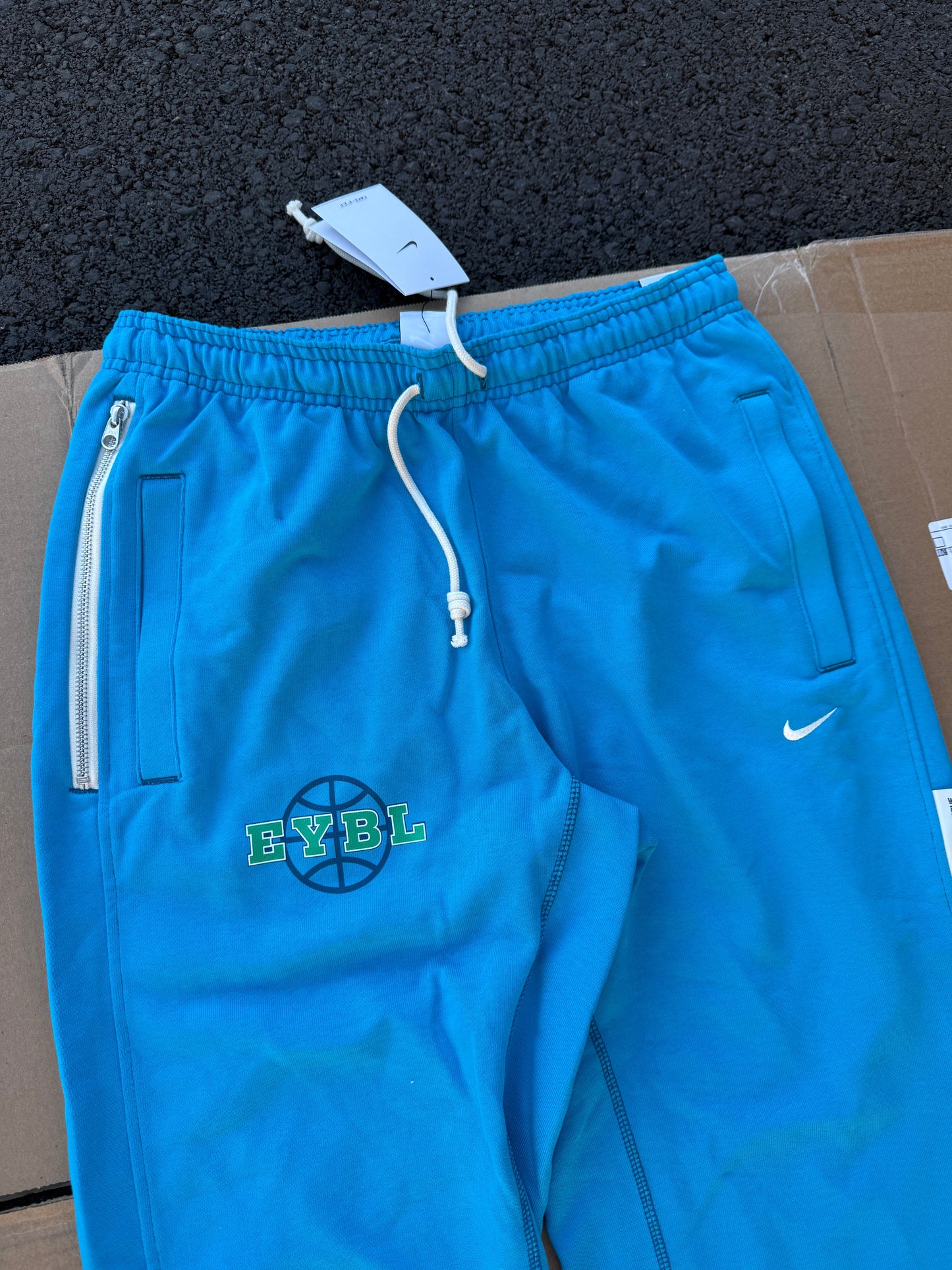 Eybl sweats (M /  XXL)