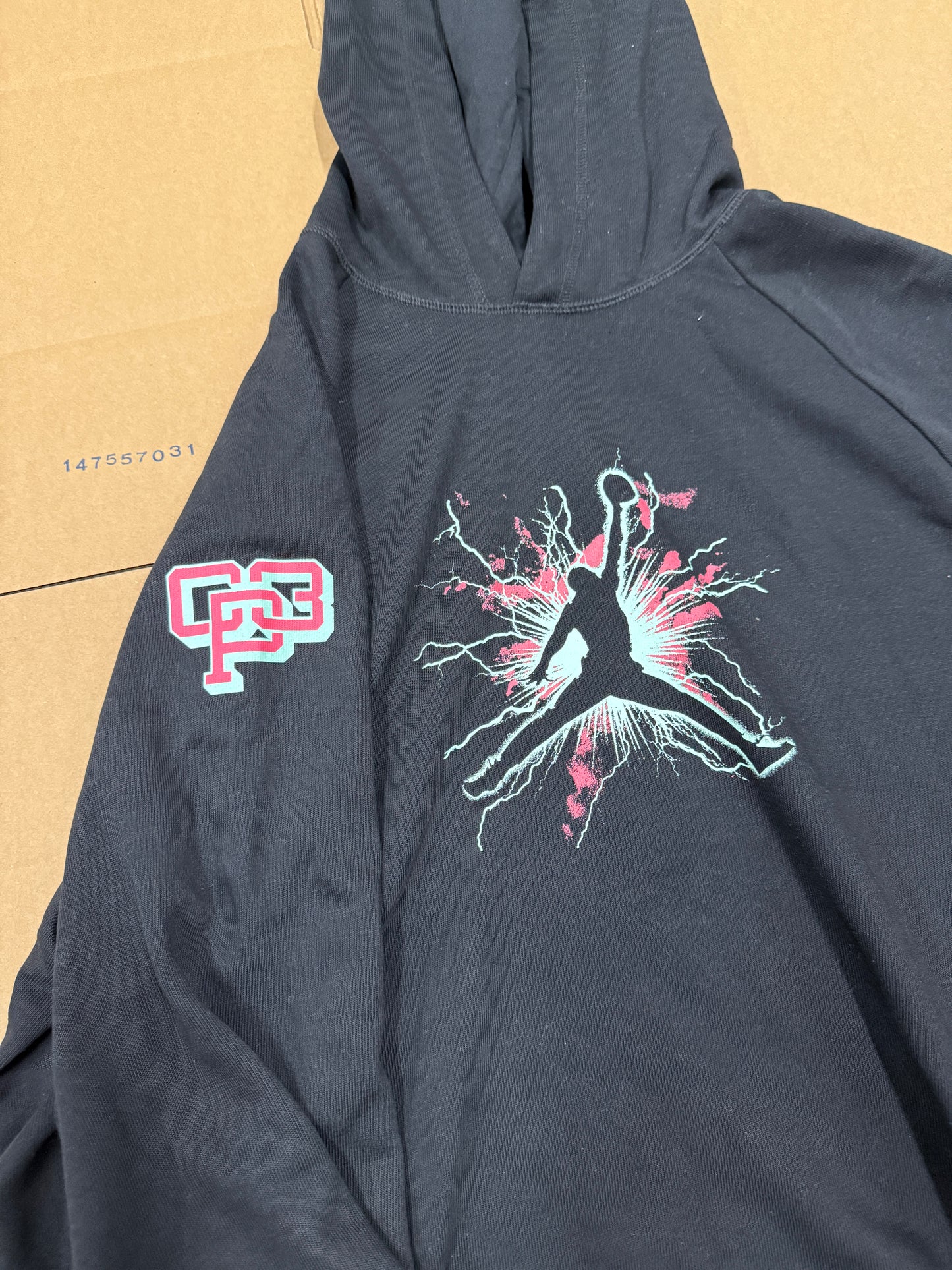 Cp3 camp hoodie (L)