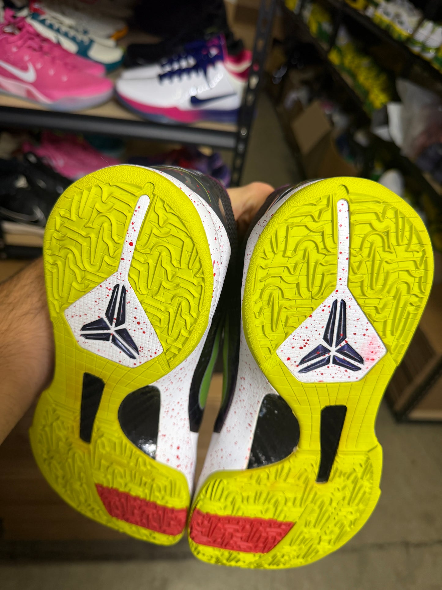 Kobe 5 Joker Chaos (13)