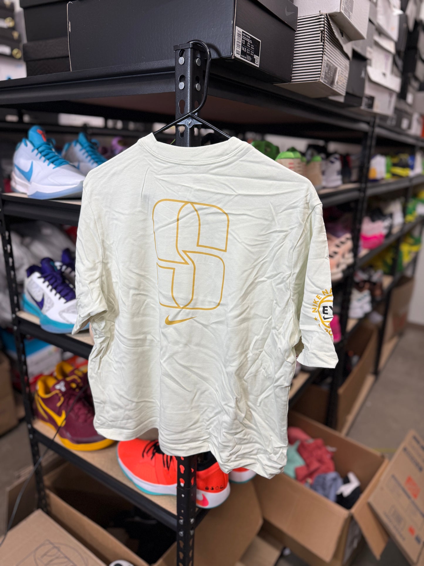 Sabrina Eybl tee