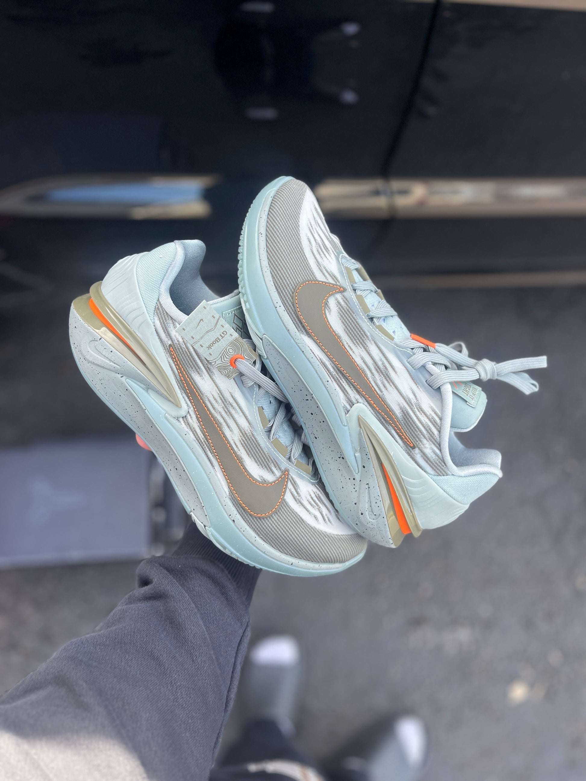 Dbook gt cut 2 (size 8.5)